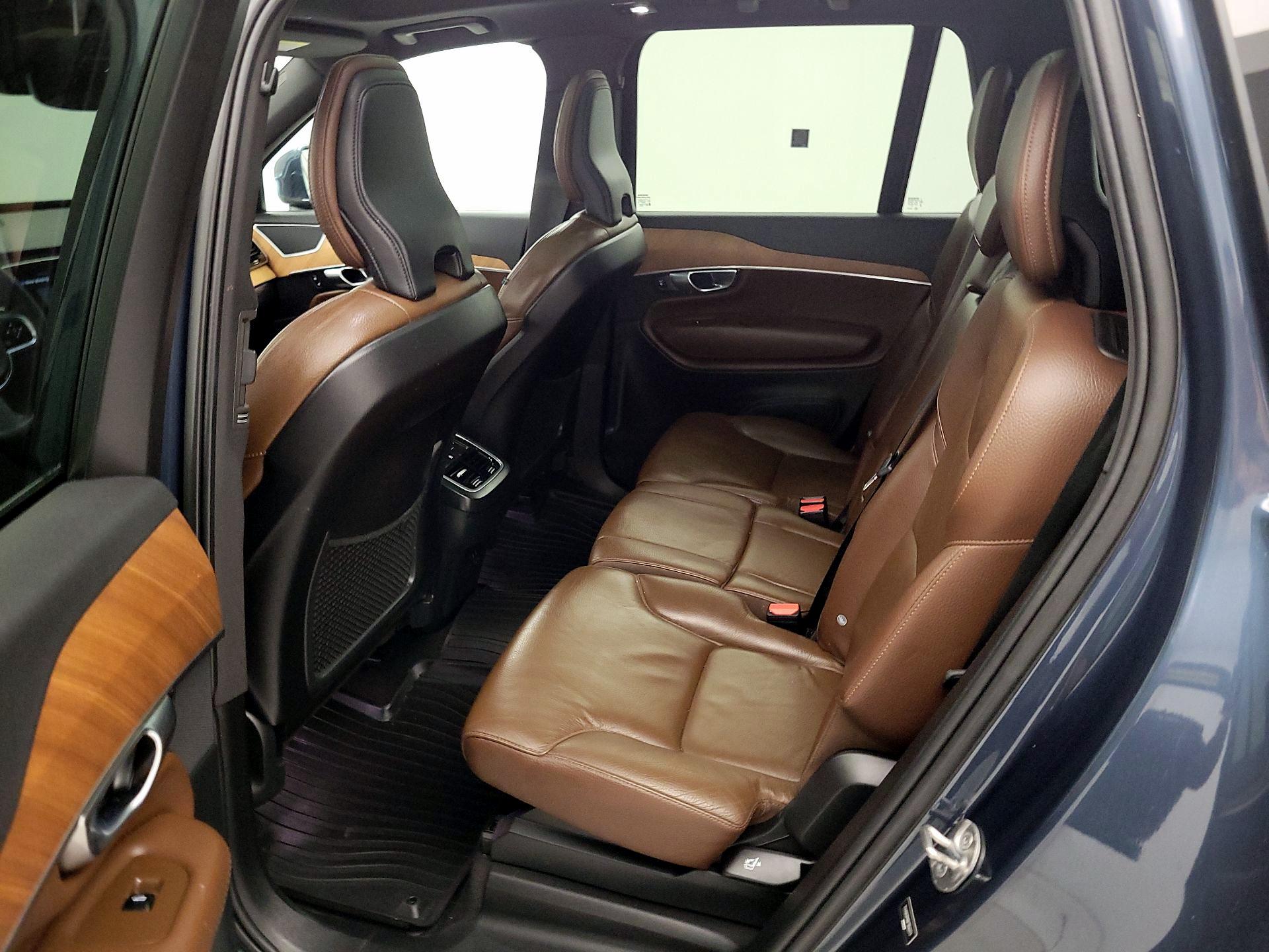 Thumbnail: 2023 Volvo XC90 - 20