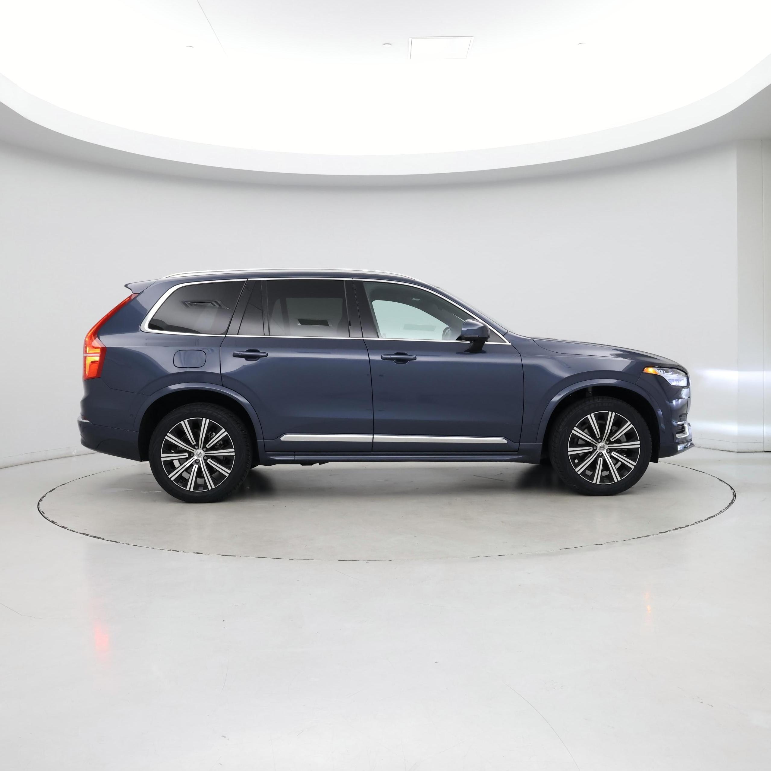 Thumbnail: 2023 Volvo XC90 - 7