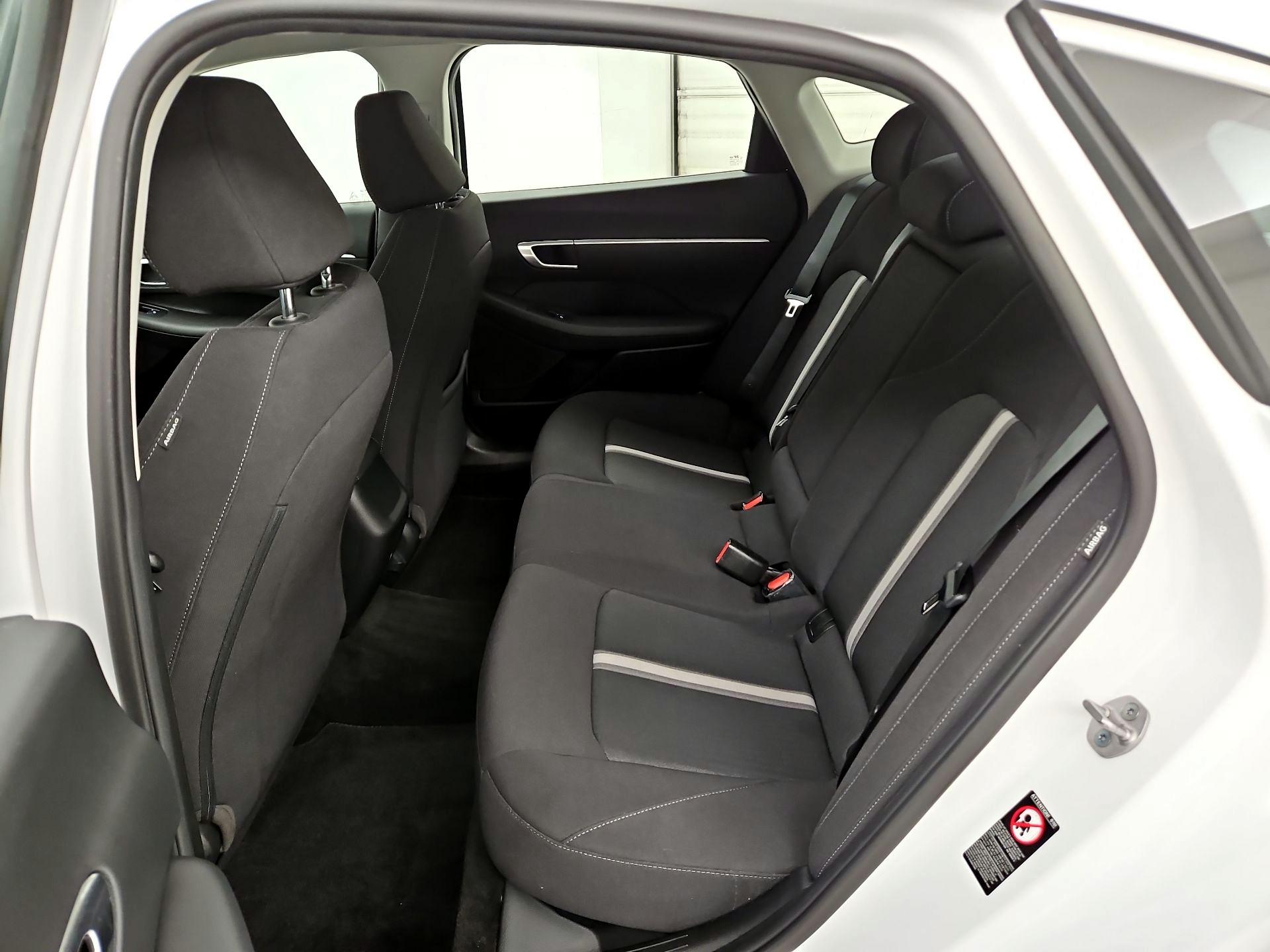 Thumbnail: 2023 Hyundai Sonata - 20