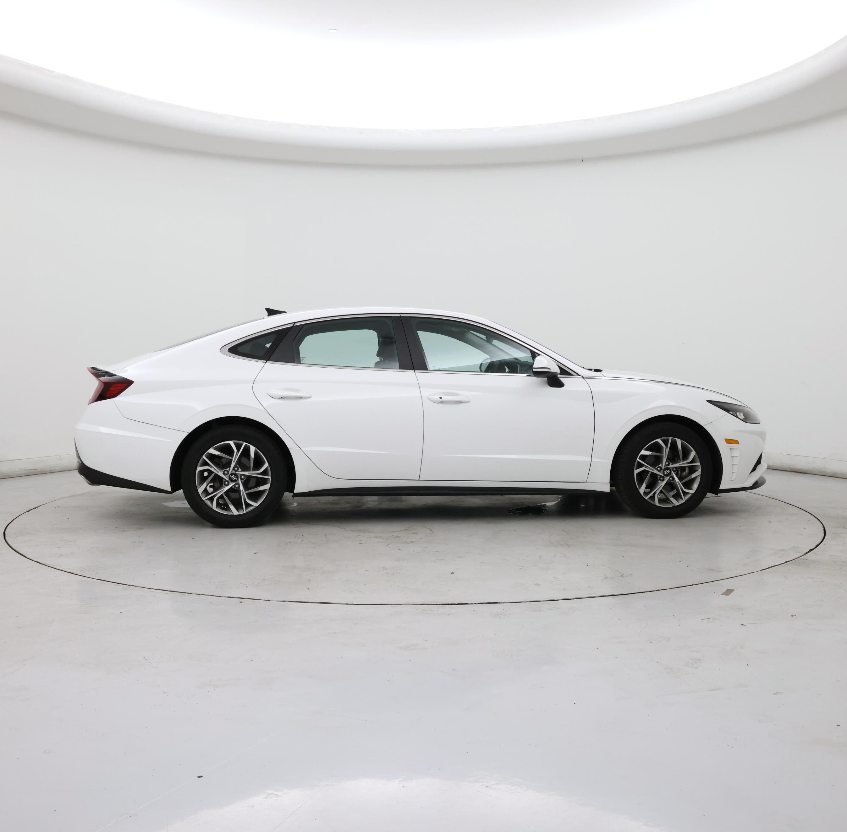 Thumbnail: 2023 Hyundai Sonata - 7