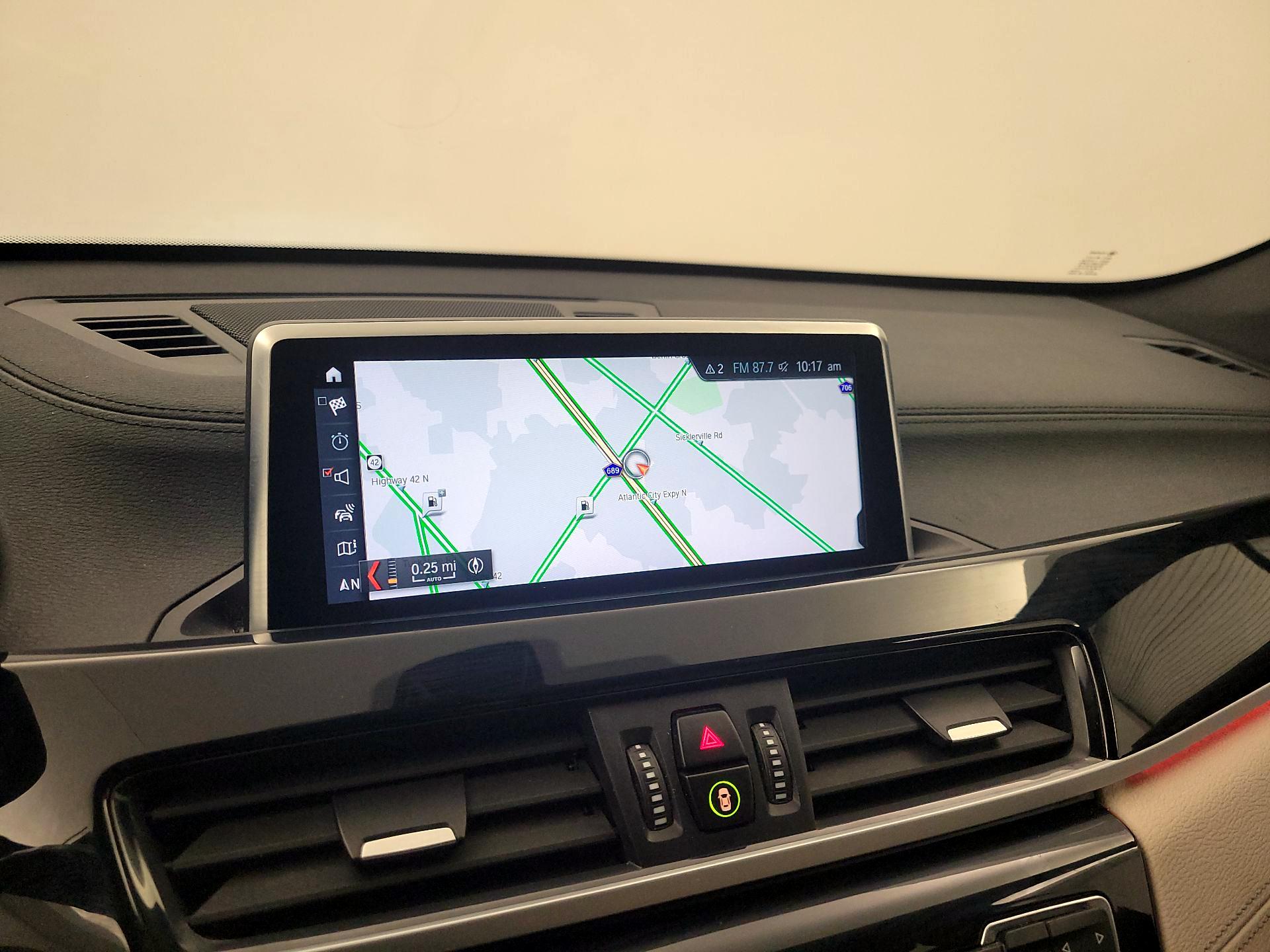 Thumbnail: 2022 BMW X1 - 13