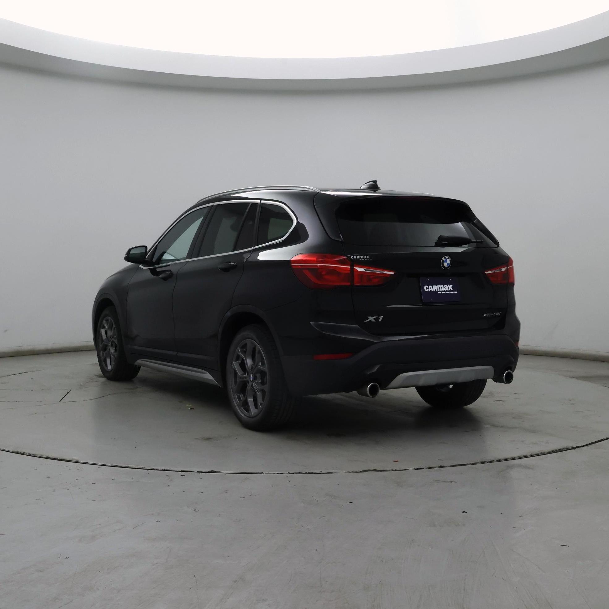 Thumbnail: 2022 BMW X1 - 2