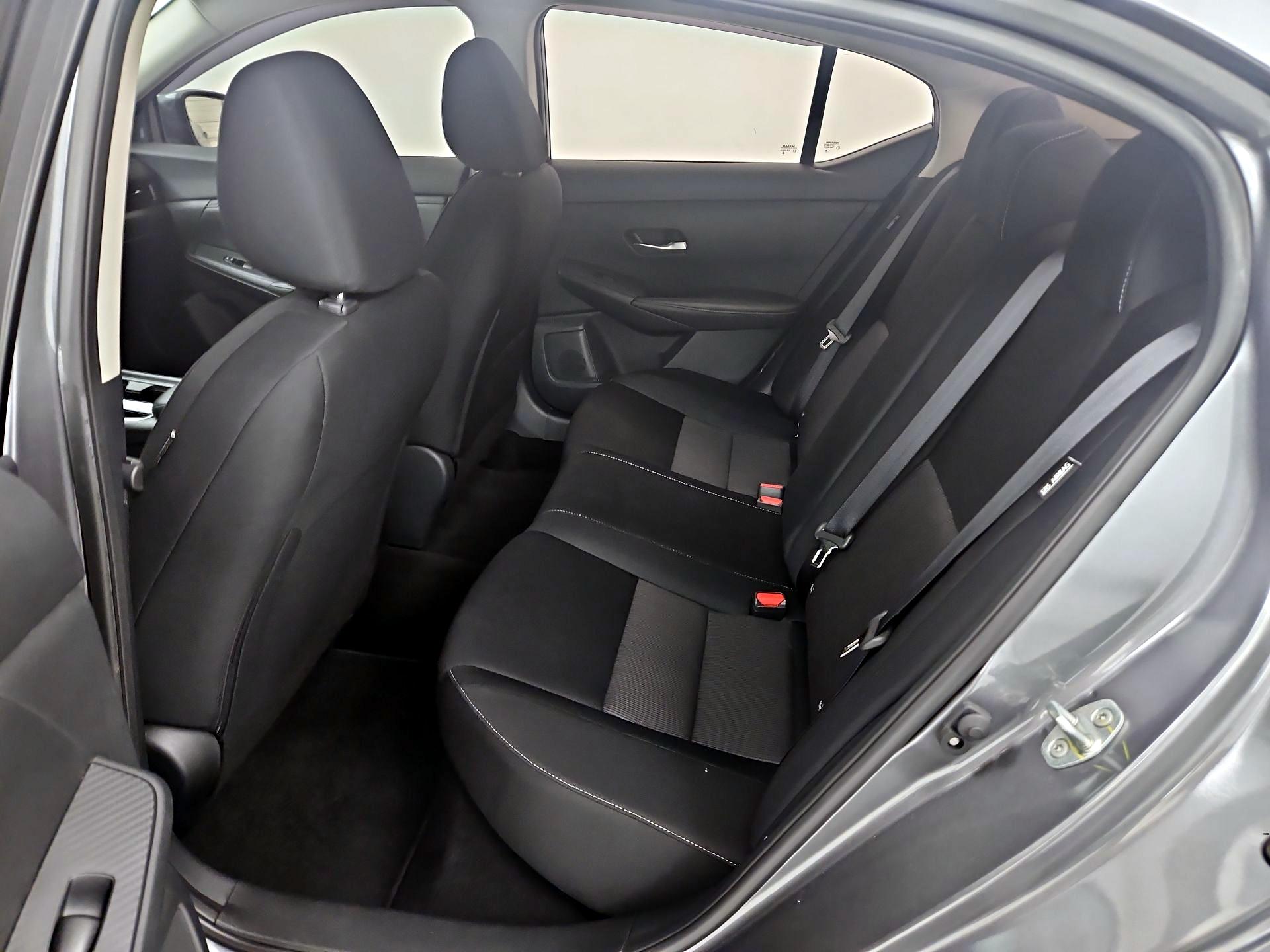 Thumbnail: 2023 Nissan Sentra - 19