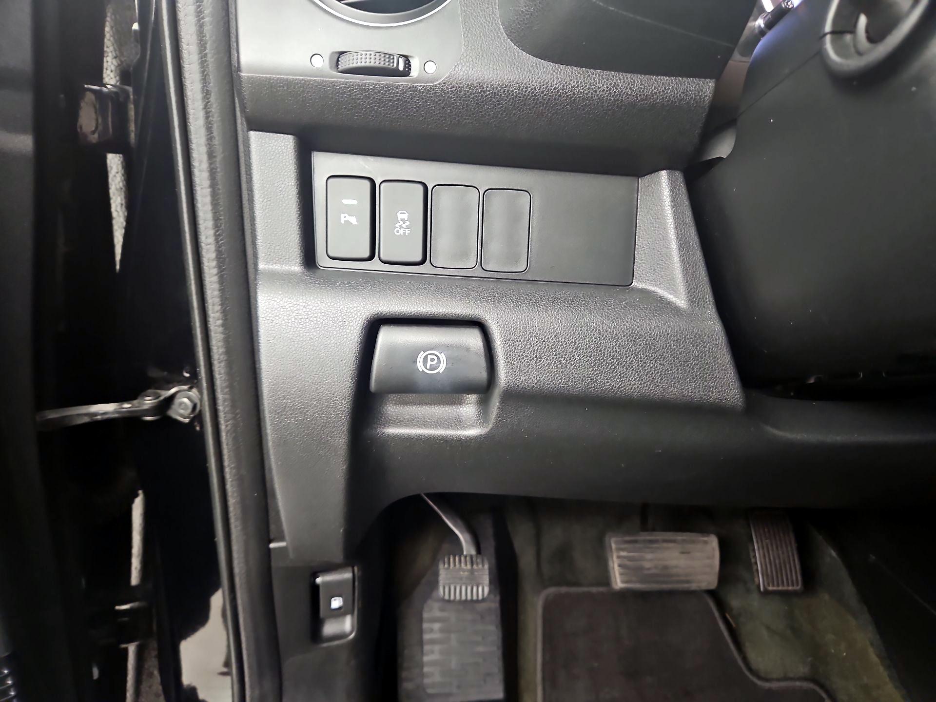 Thumbnail: 2015 Honda Pilot - 13