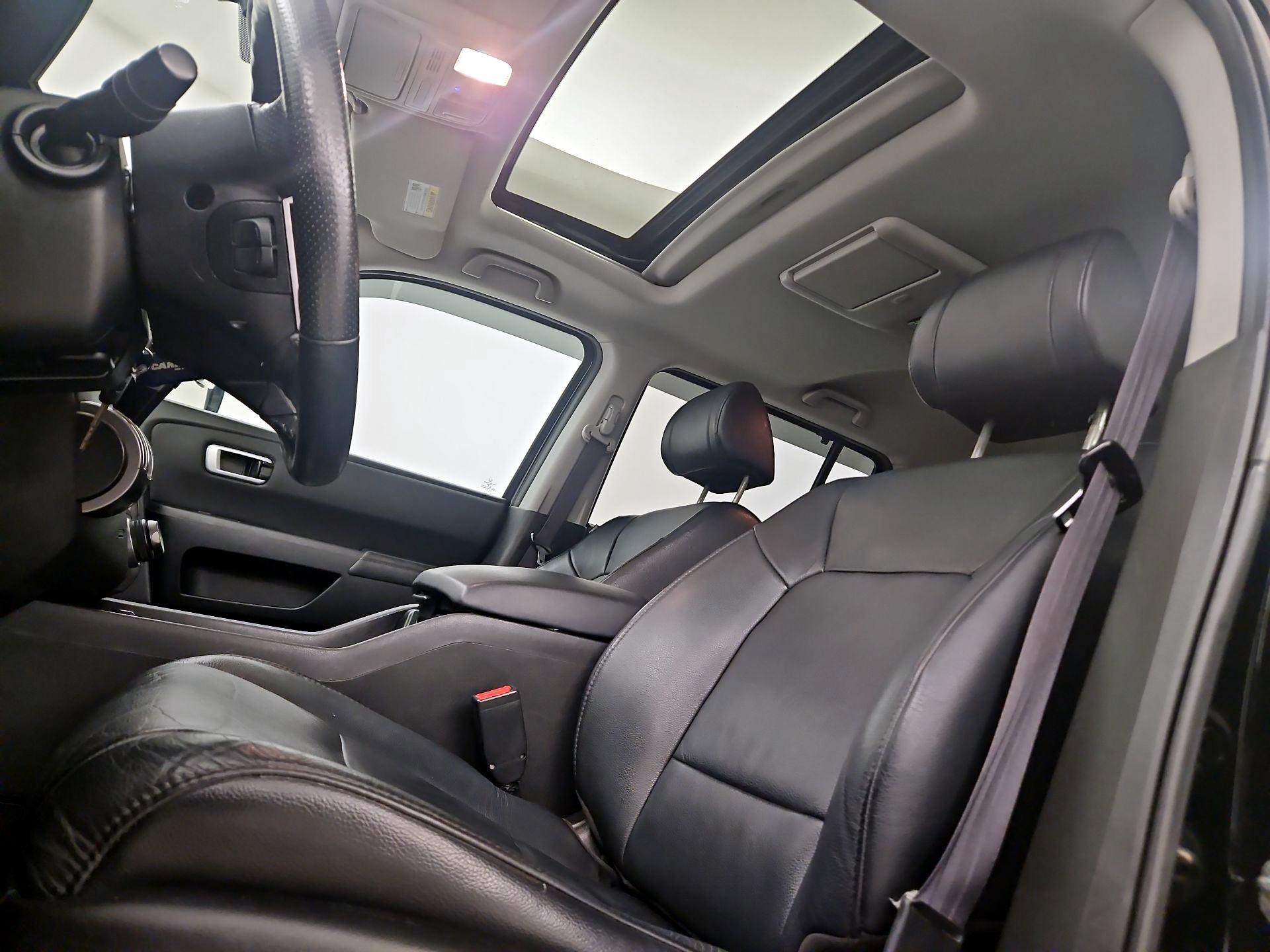 Thumbnail: 2015 Honda Pilot - 19