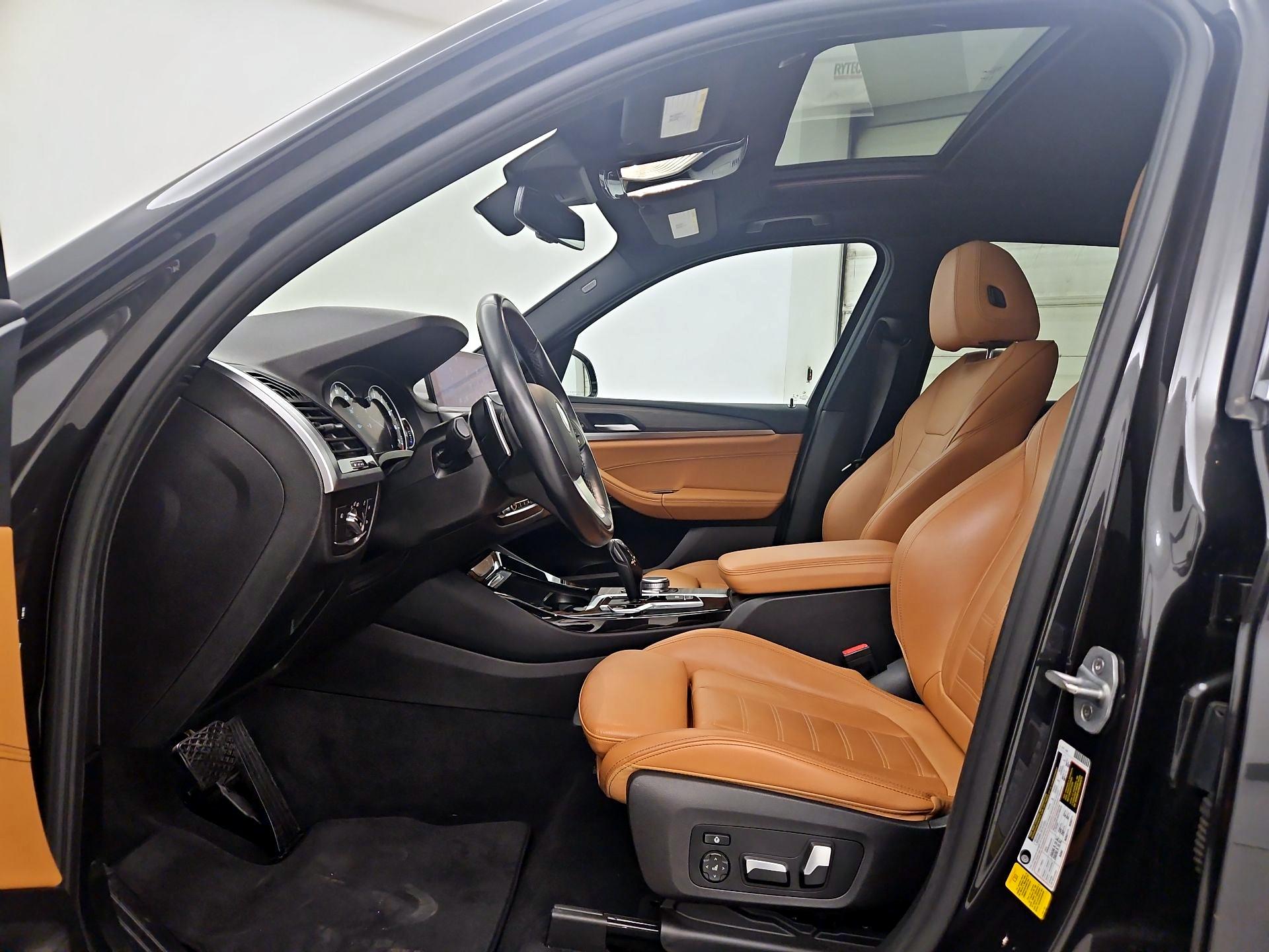 Thumbnail: 2019 BMW X3 - 11