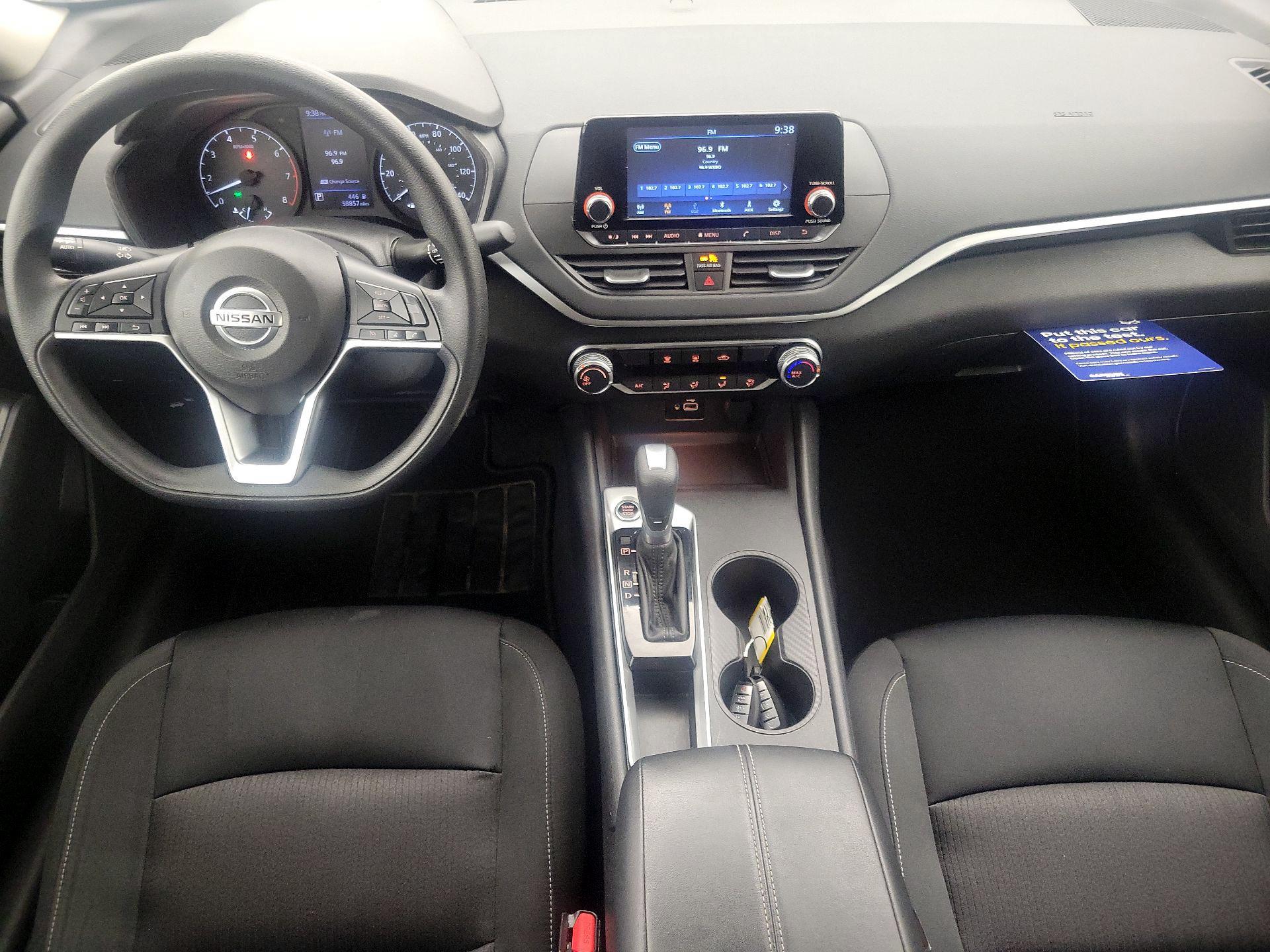 Thumbnail: 2022 Nissan Altima - 9