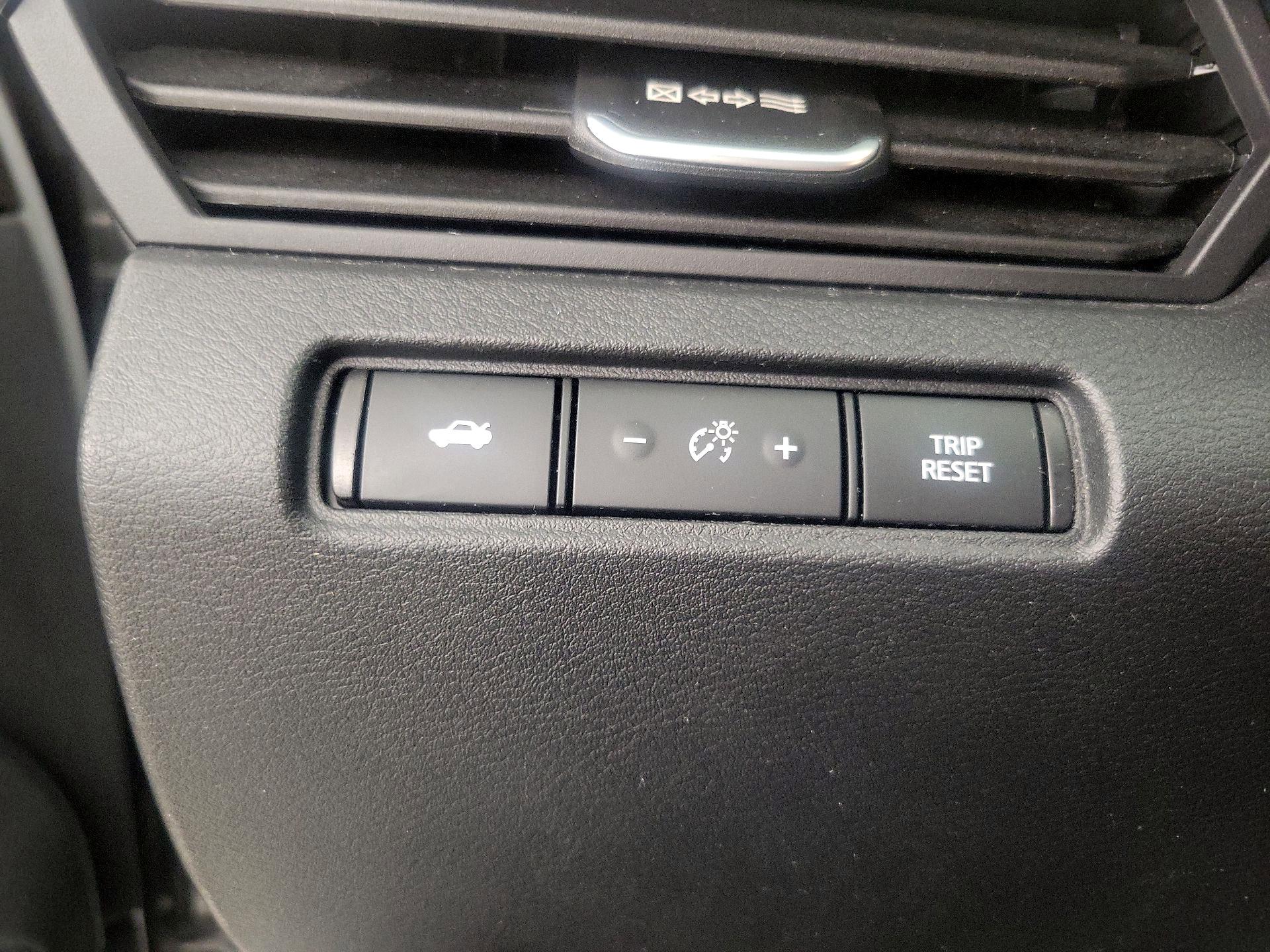 Thumbnail: 2022 Nissan Altima - 13