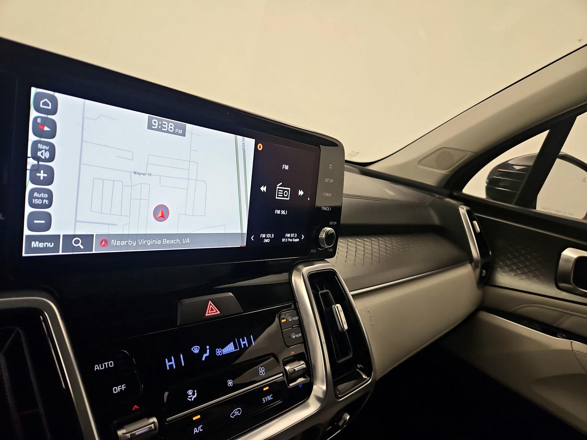 Thumbnail: 2023 Kia Sorento - 14