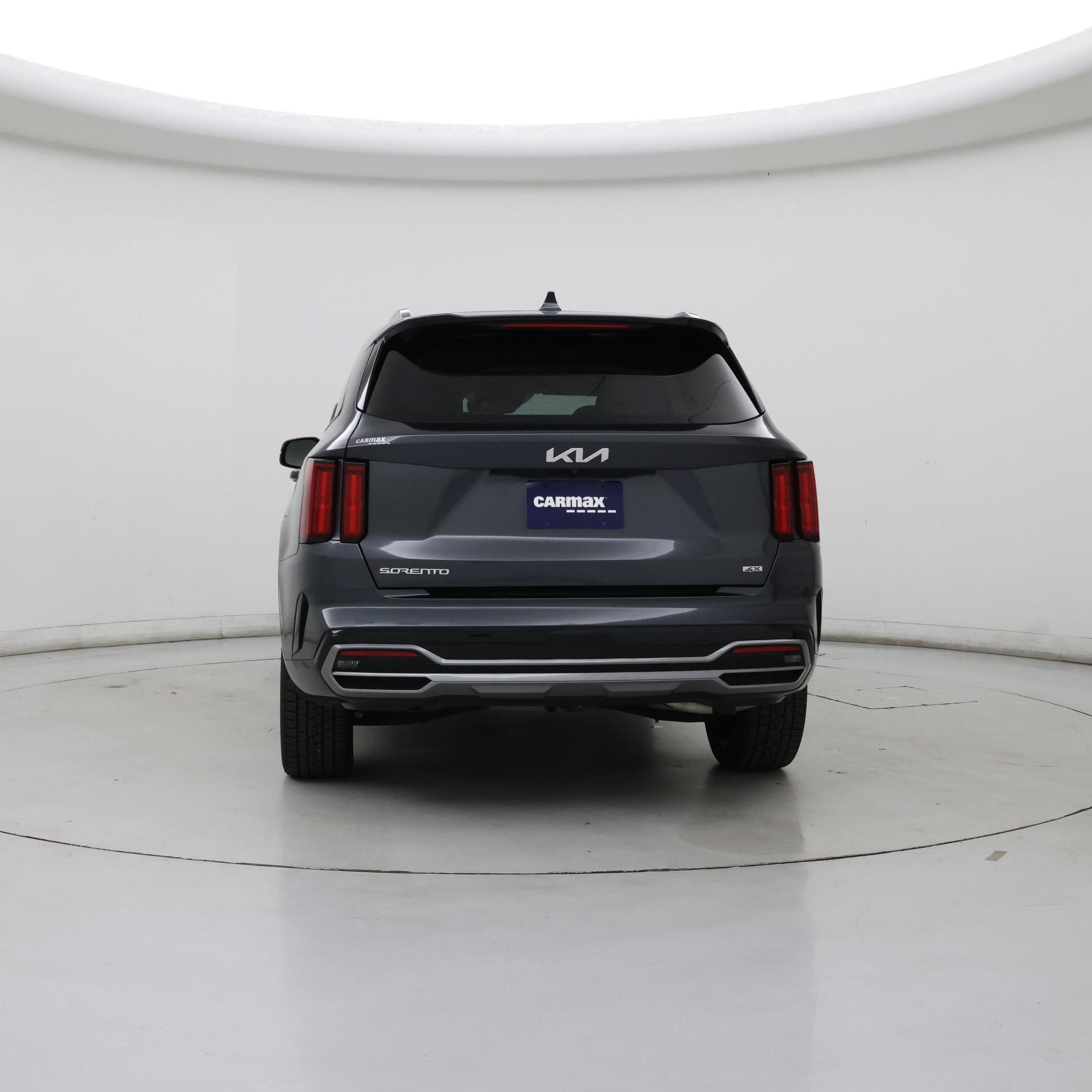 Thumbnail: 2023 Kia Sorento - 6