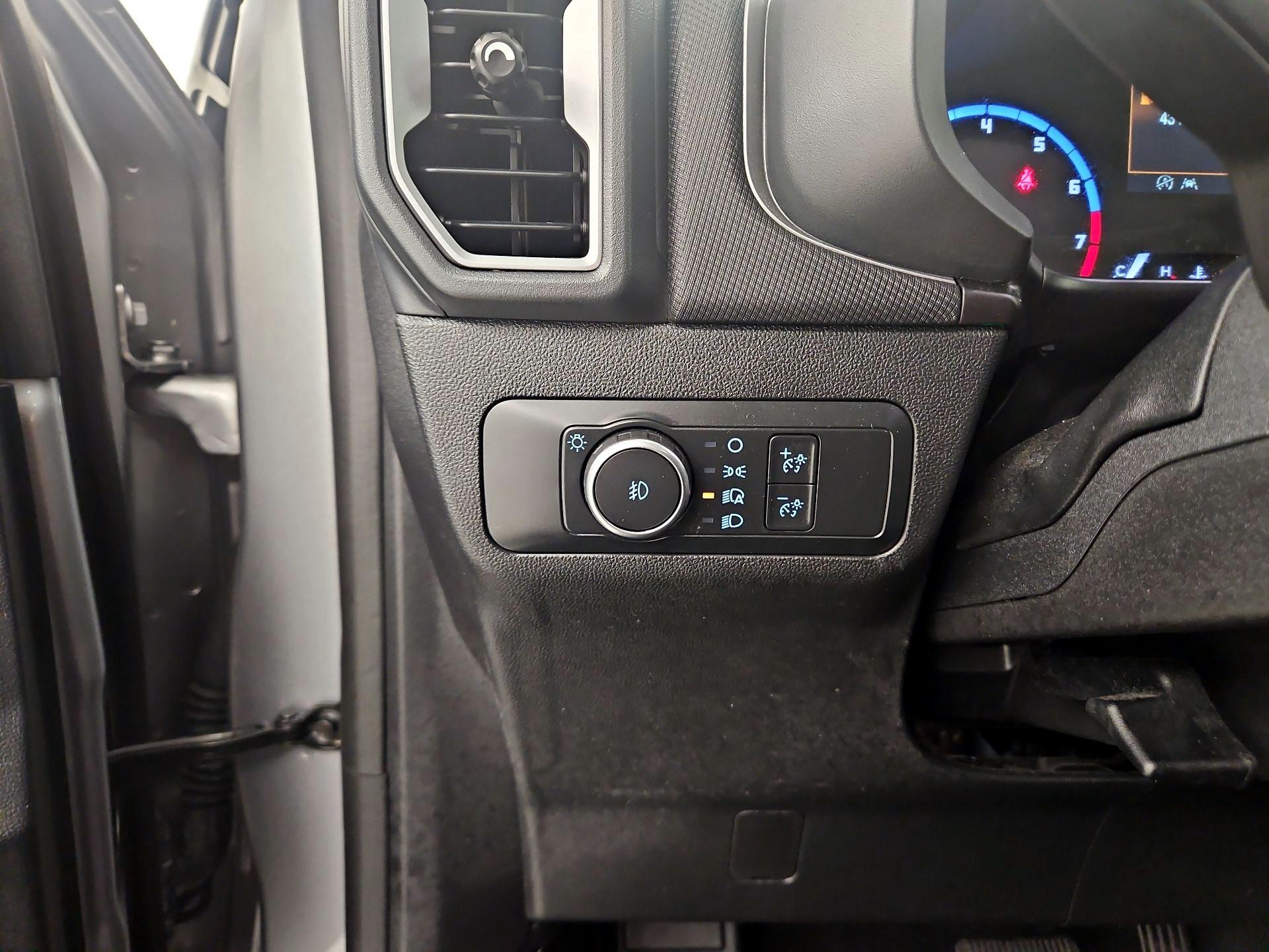 Thumbnail: 2022 Ford Bronco Sport - 13