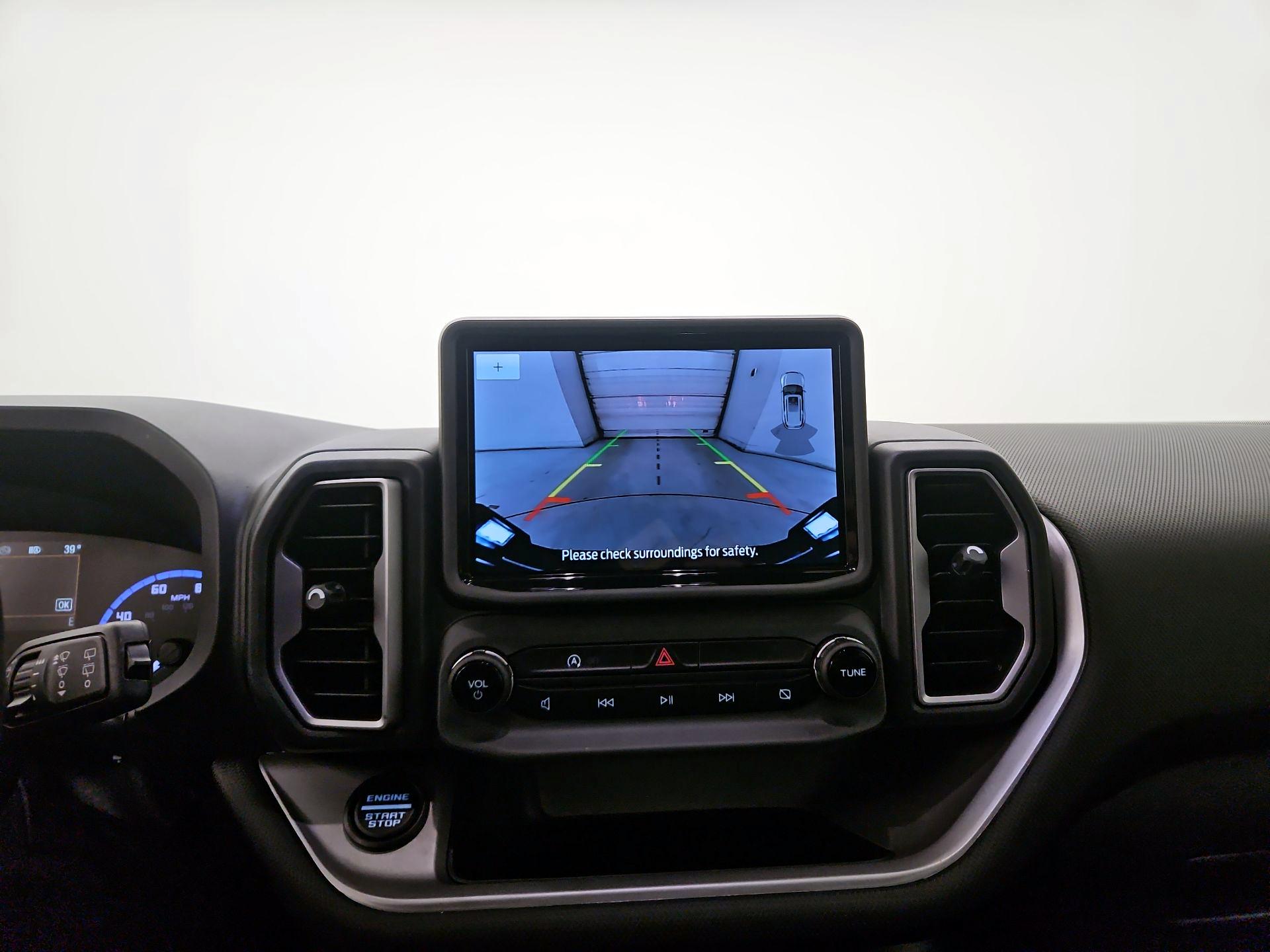 Thumbnail: 2022 Ford Bronco Sport - 14