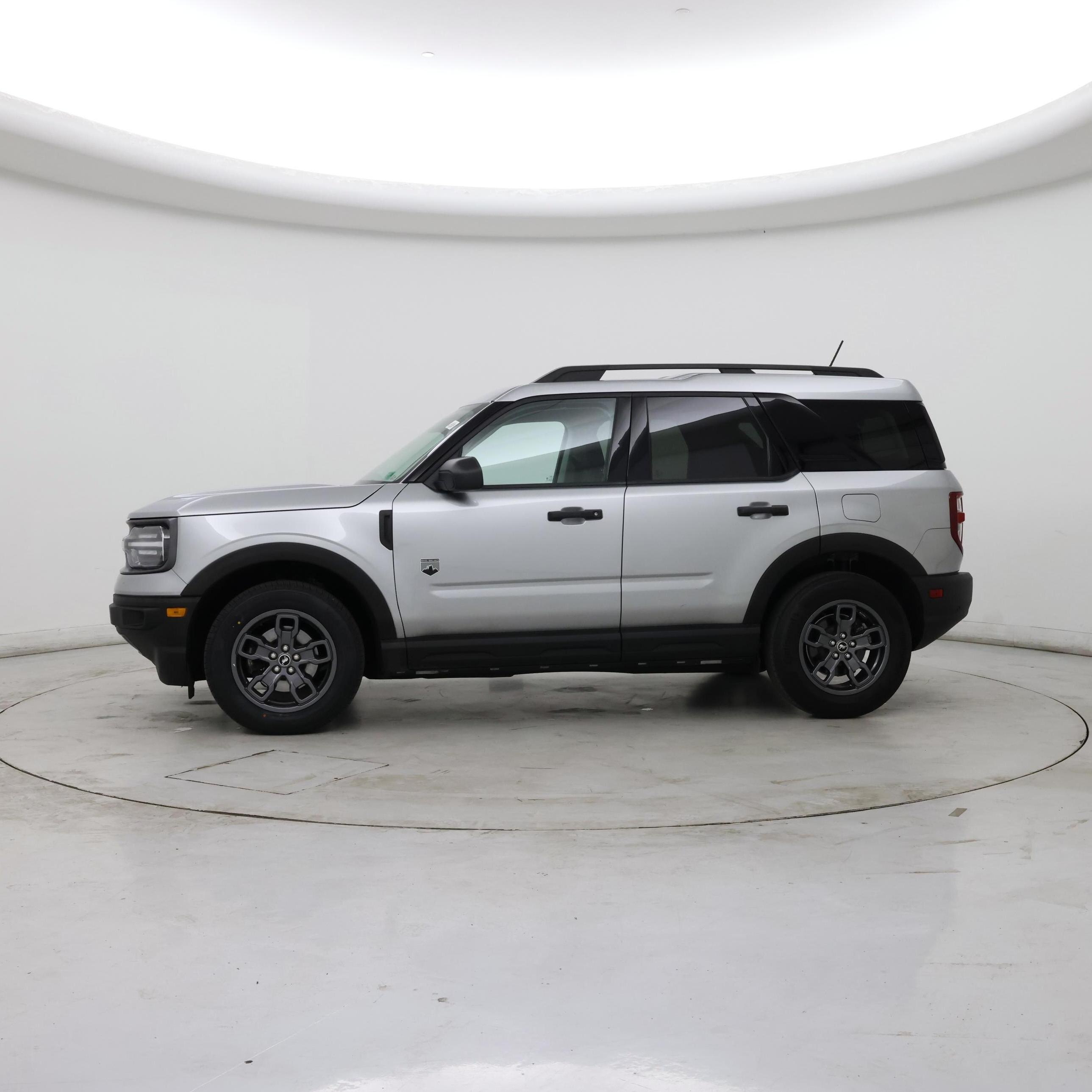 Thumbnail: 2022 Ford Bronco Sport - 3