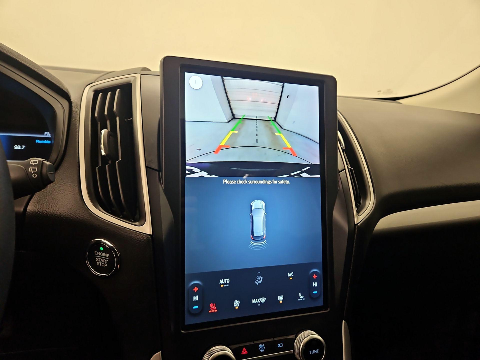 Thumbnail: 2024 Ford Edge - 15