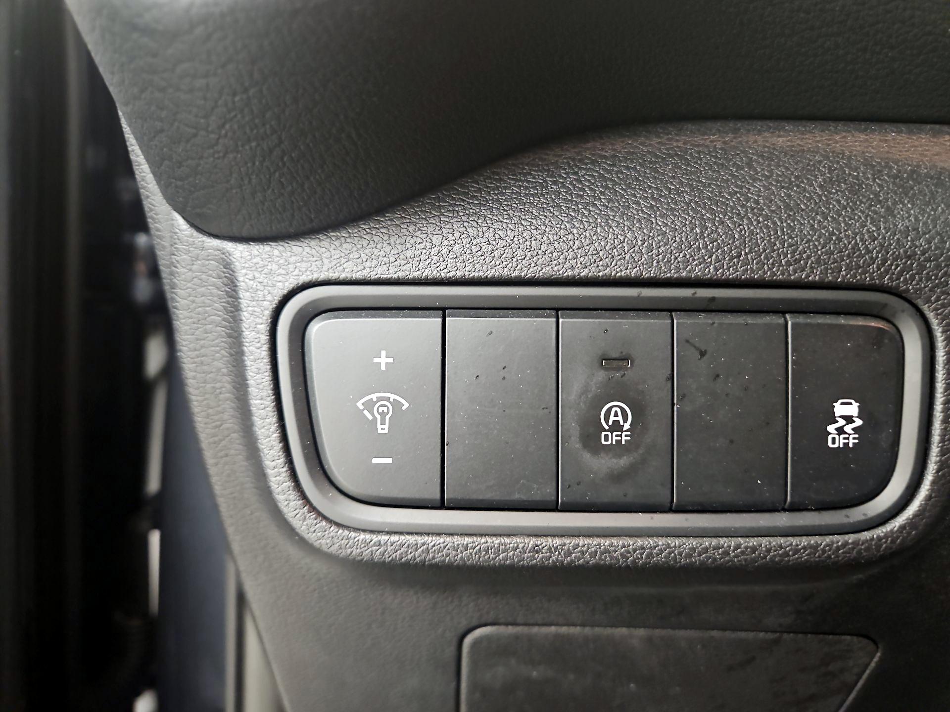 Thumbnail: 2020 Kia Soul - 13