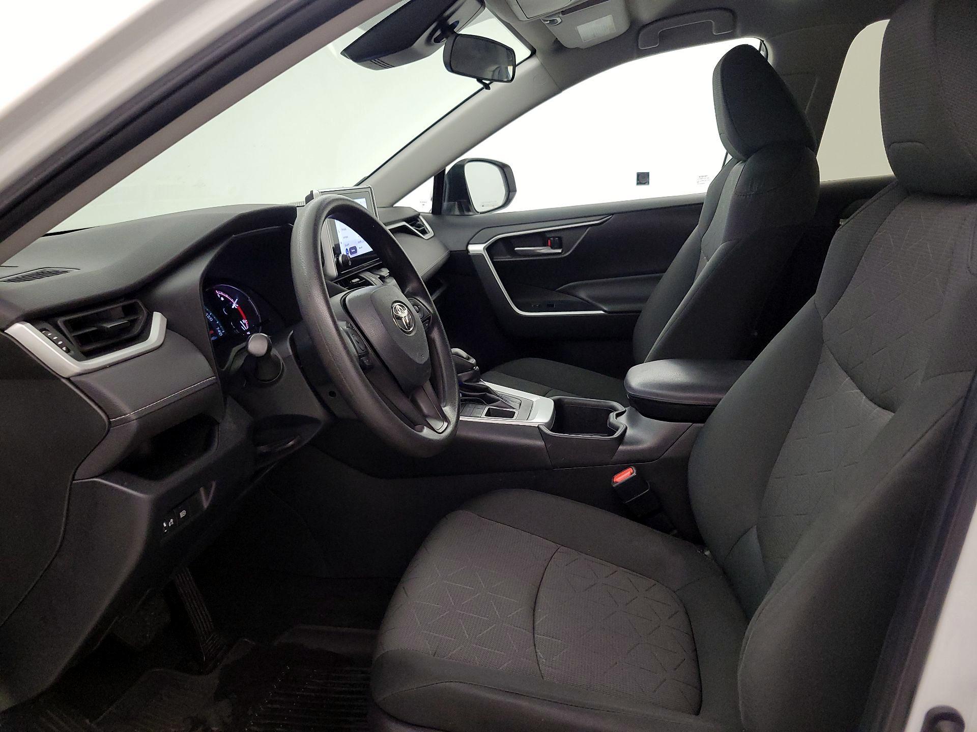 Thumbnail: 2023 Toyota RAV4 - 11