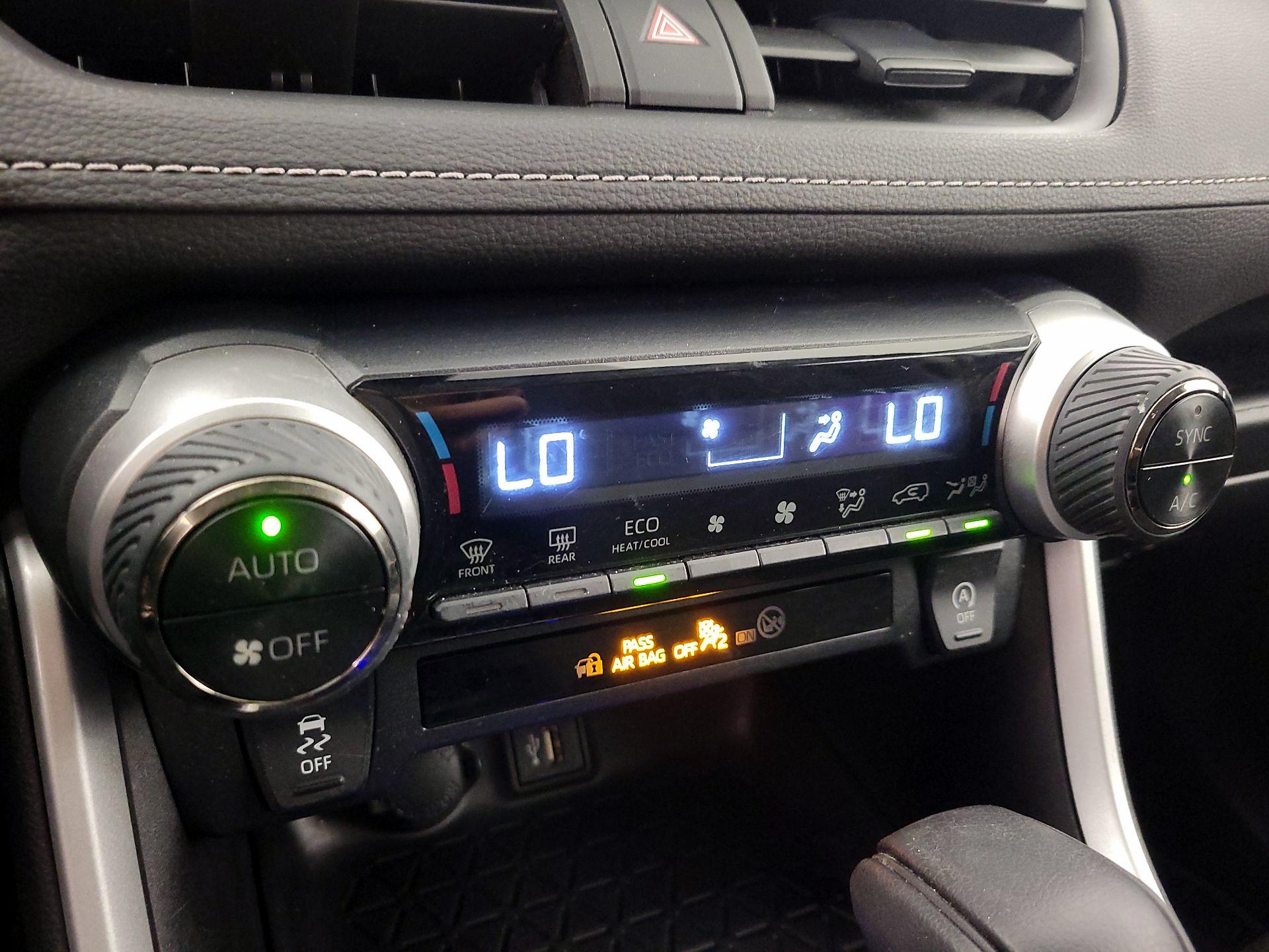 Thumbnail: 2023 Toyota RAV4 - 16