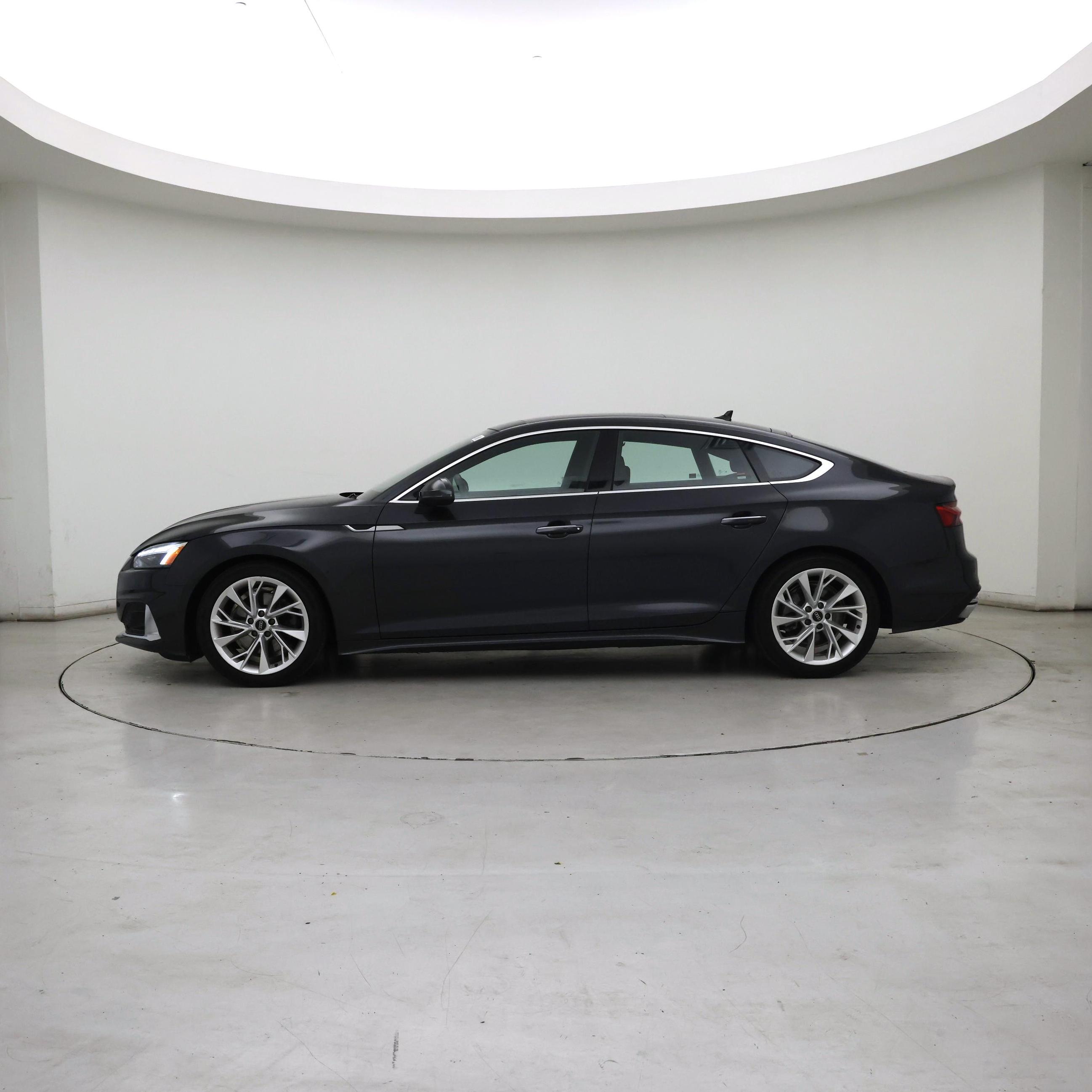 Thumbnail: 2023 Audi A5 - 3