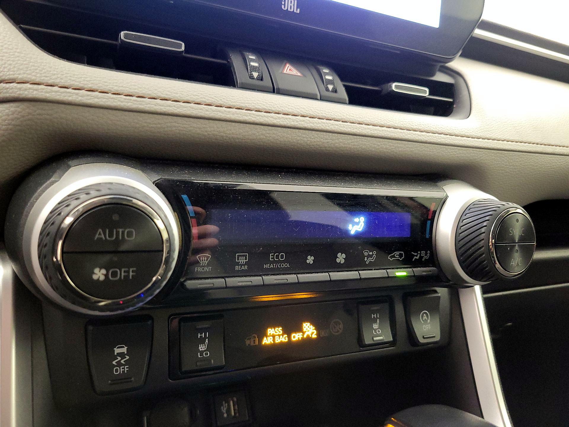 Thumbnail: 2023 Toyota RAV4 - 16