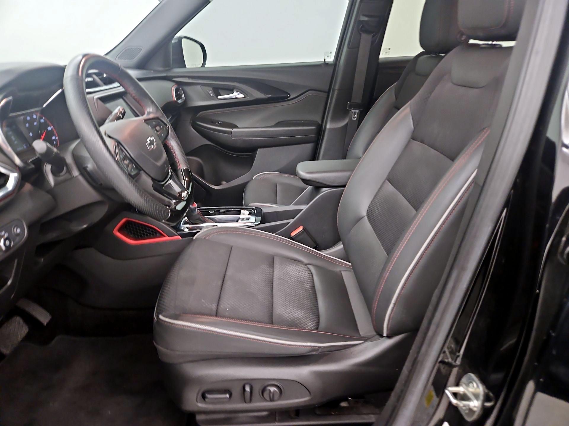 Thumbnail: 2022 Chevrolet TrailBlazer - 11