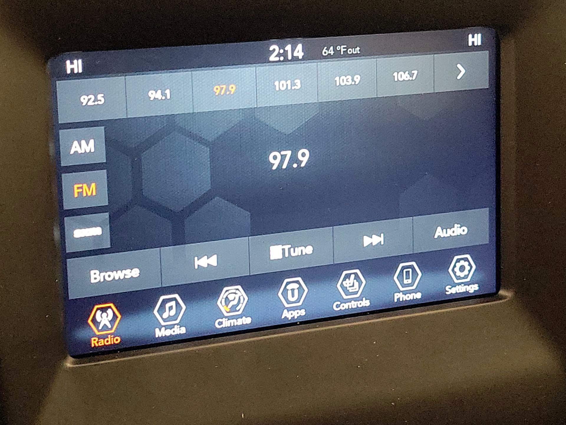 Thumbnail: 2021 Jeep Compass - 15