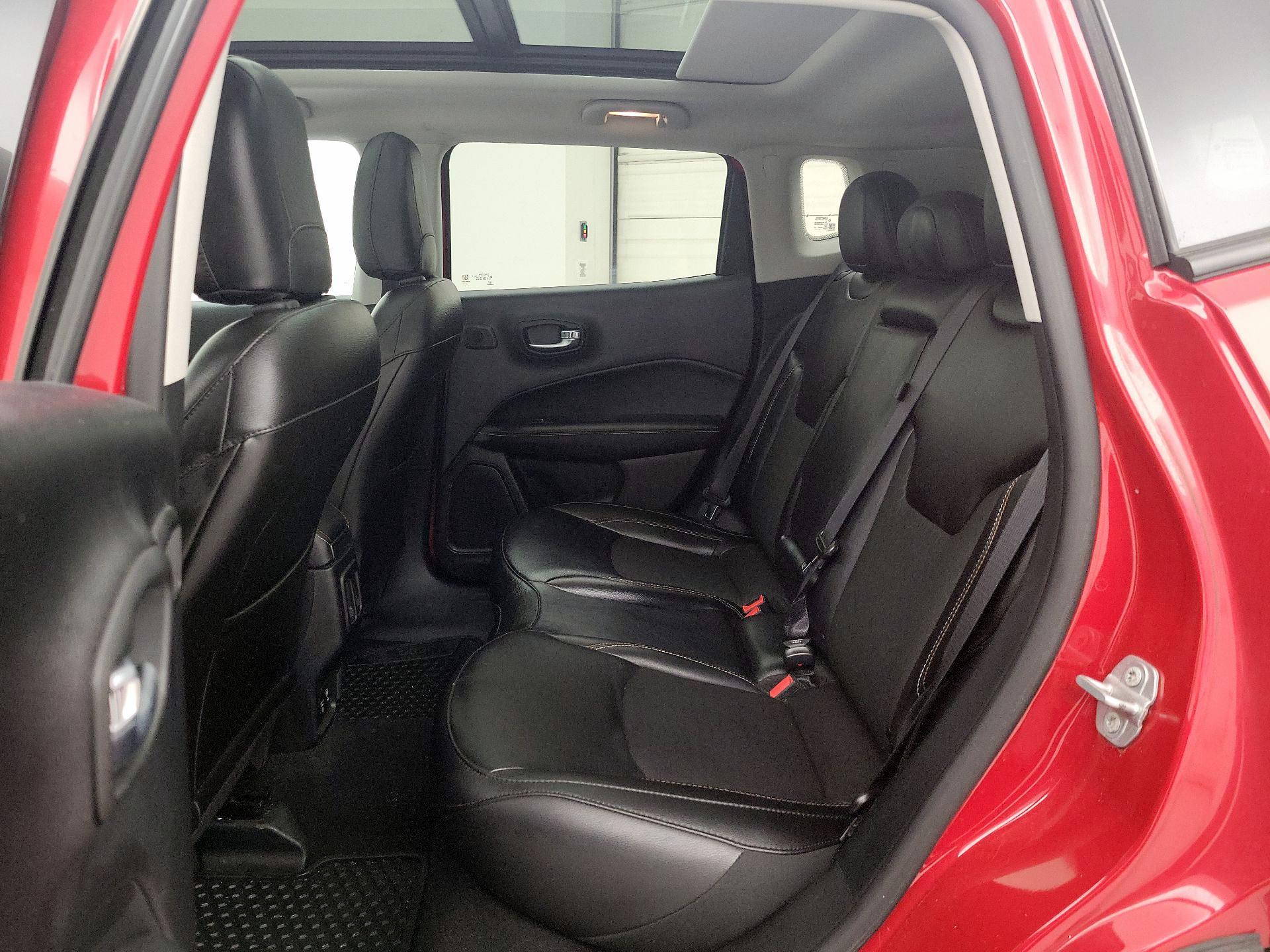 Thumbnail: 2021 Jeep Compass - 20