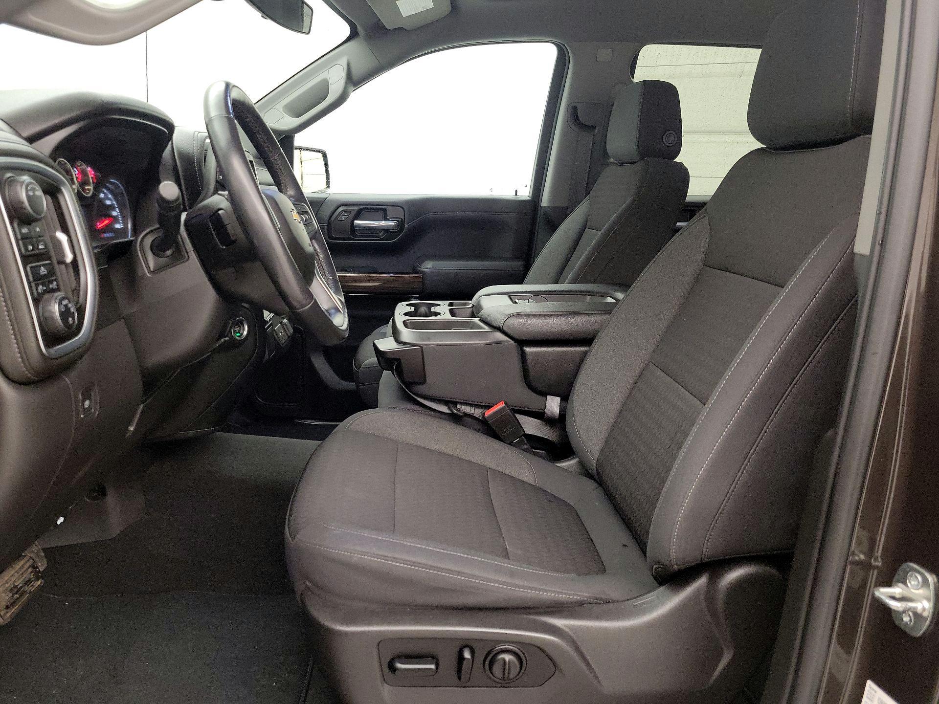 Thumbnail: 2021 Chevrolet Silverado 1500 - 11