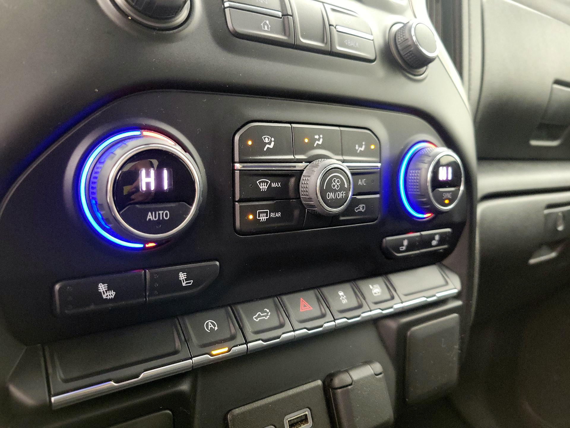 Thumbnail: 2021 Chevrolet Silverado 1500 - 16