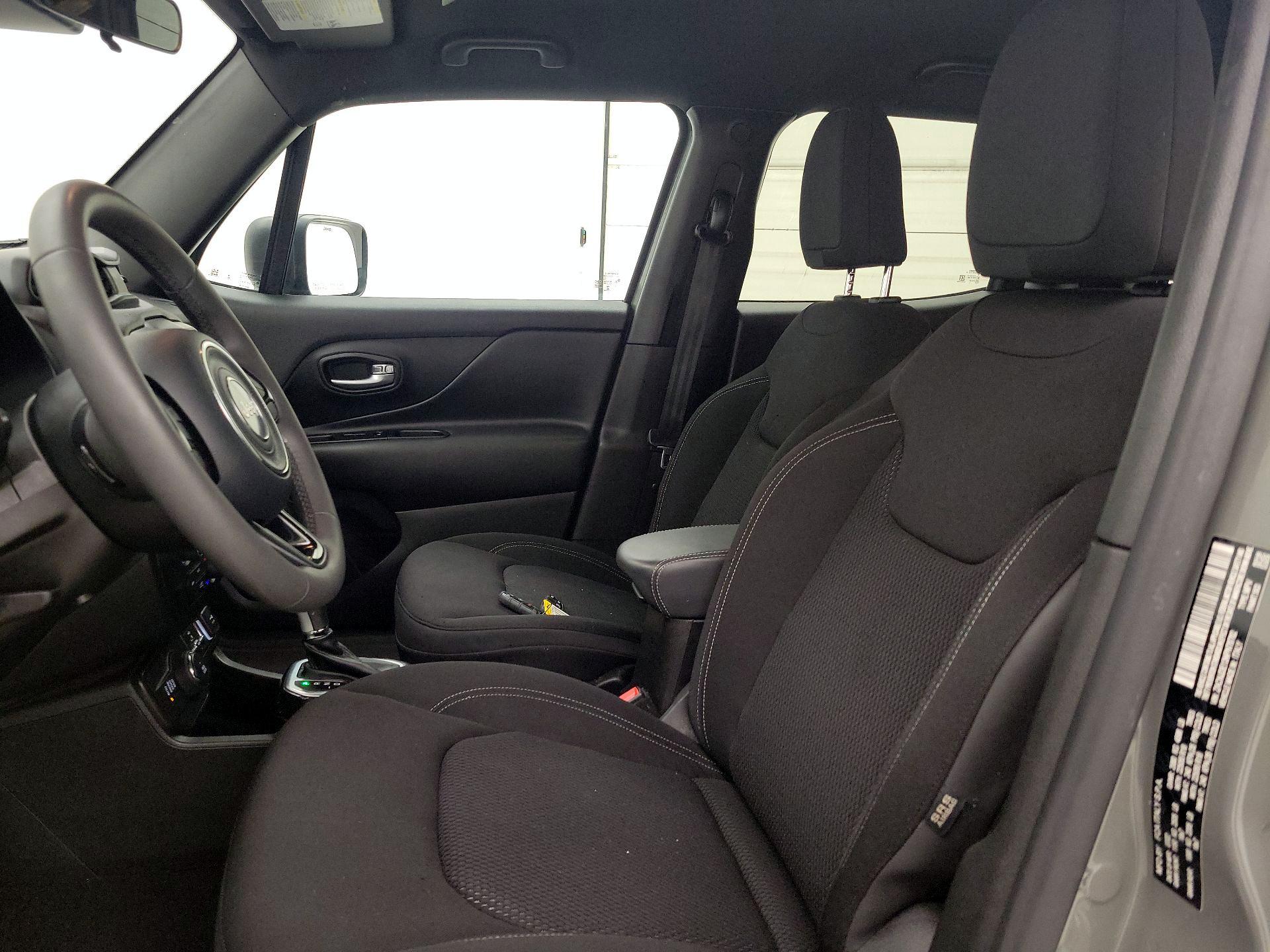 Thumbnail: 2022 Jeep Renegade - 11