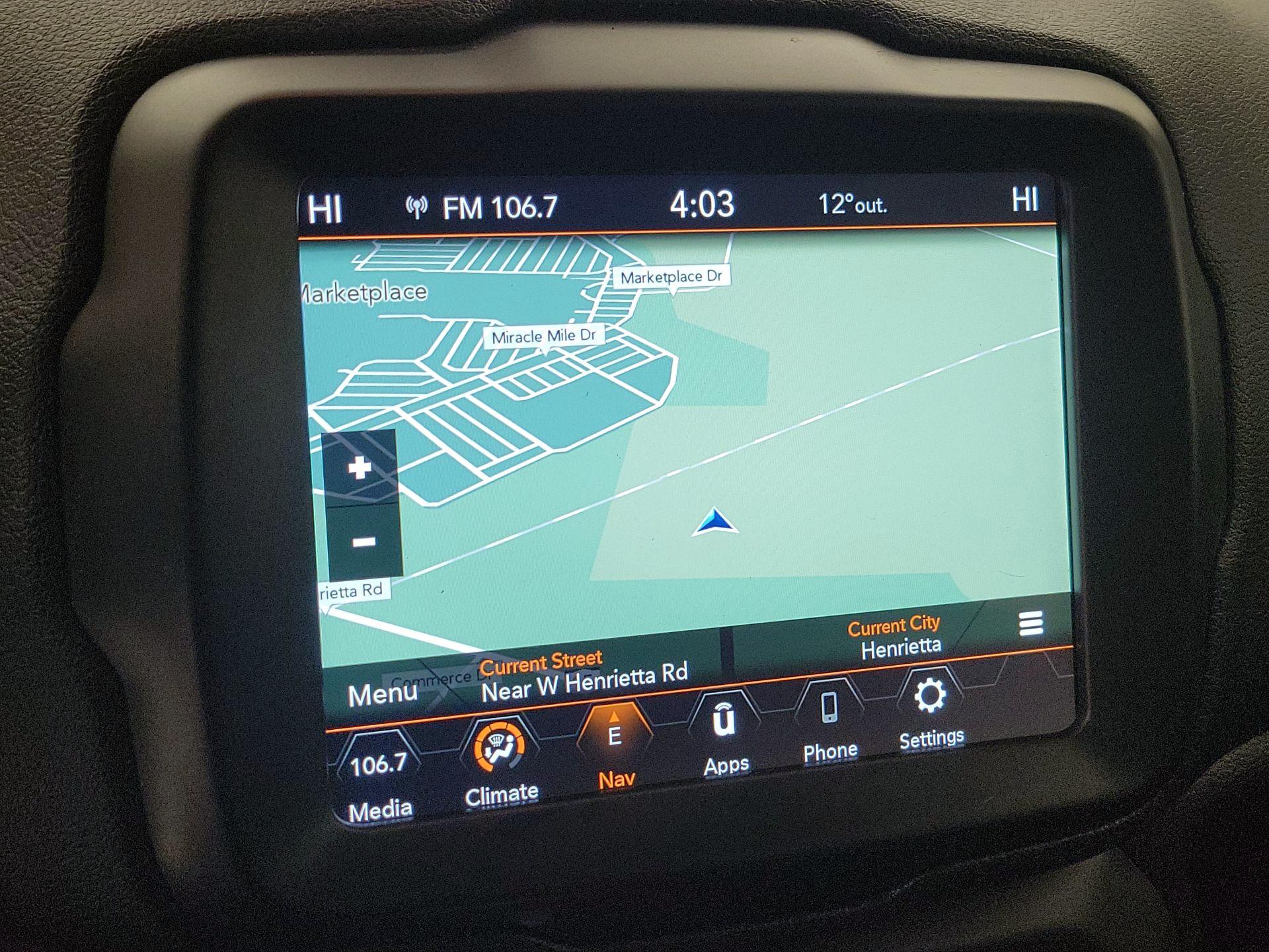 Thumbnail: 2022 Jeep Renegade - 14