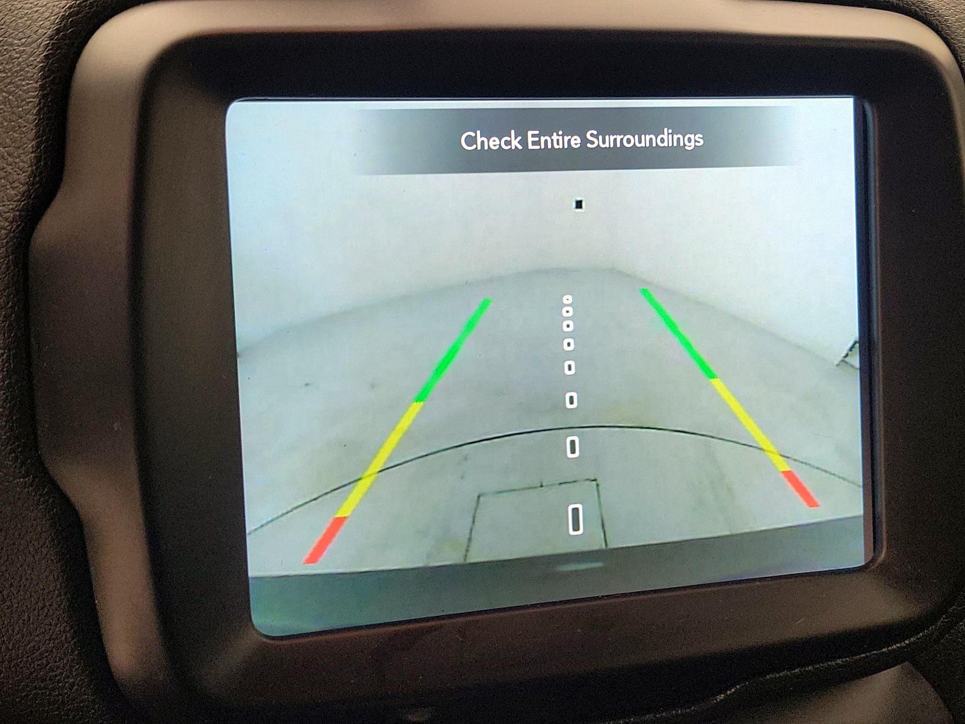 Thumbnail: 2022 Jeep Renegade - 15