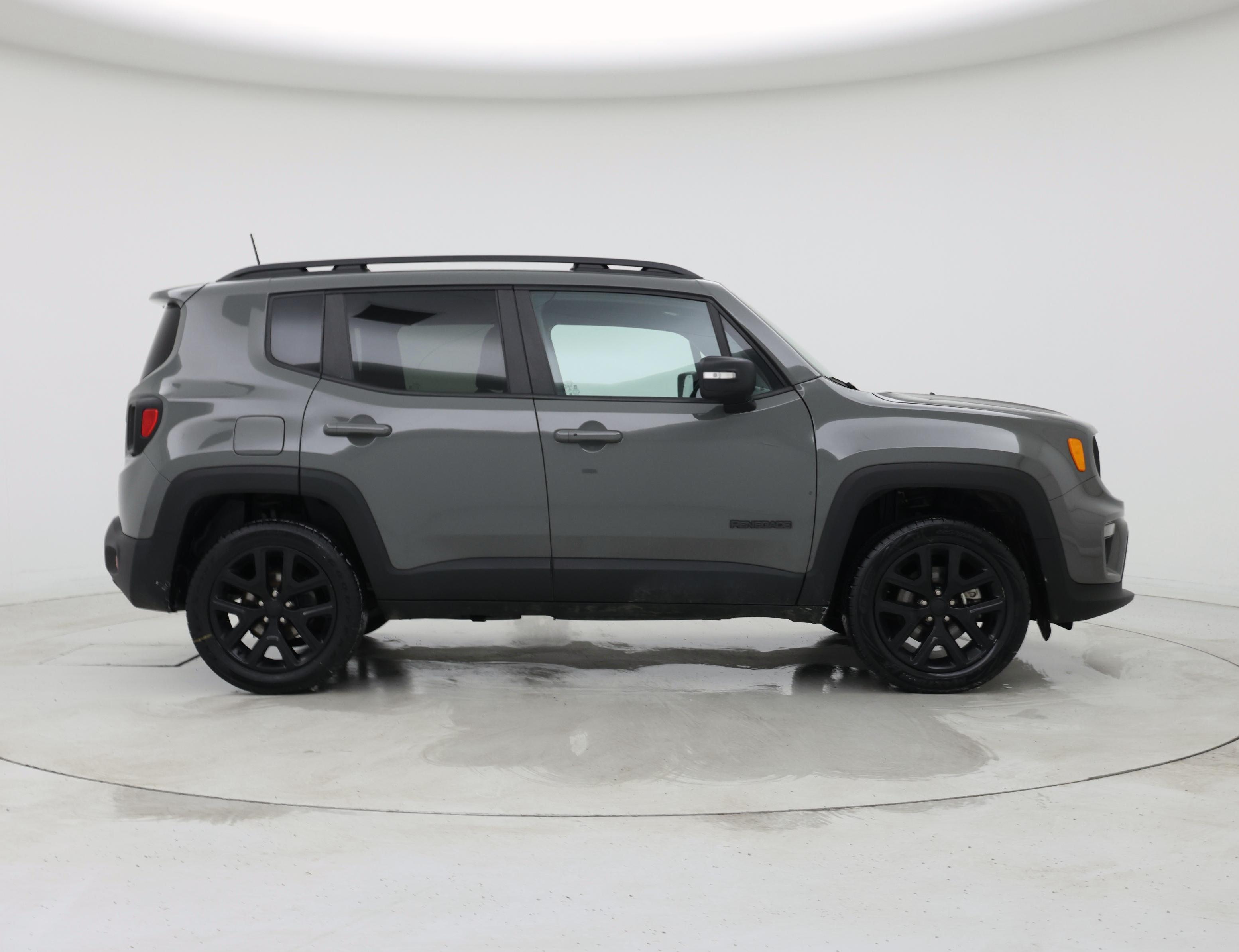 Thumbnail: 2022 Jeep Renegade - 7