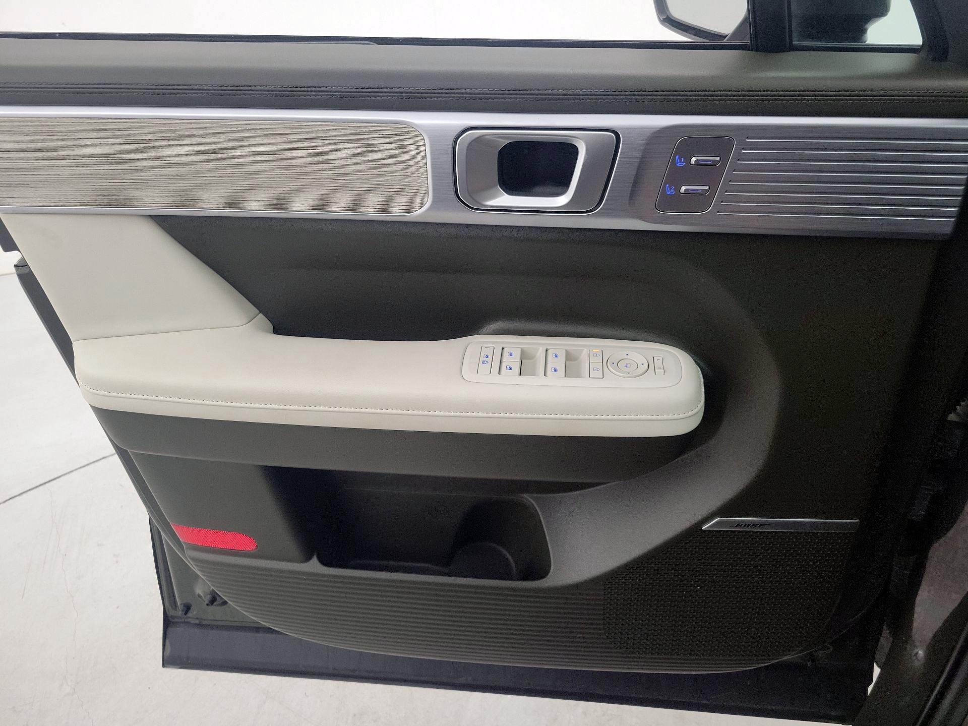 Thumbnail: 2024 Hyundai Santa Fe - 12