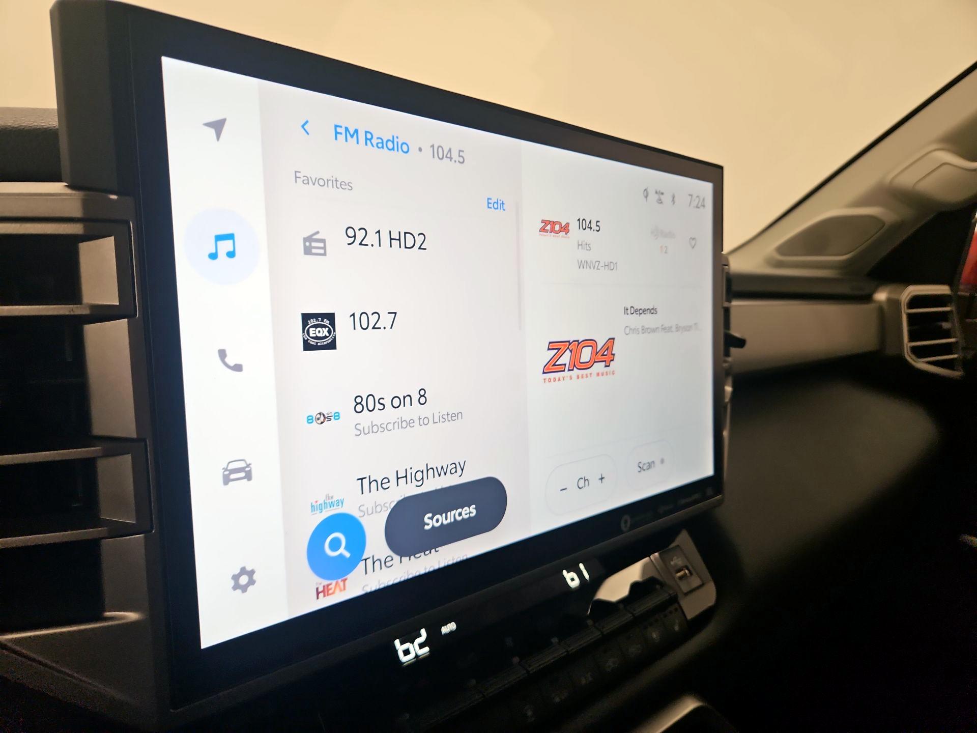 Thumbnail: 2023 Toyota Tundra - 16