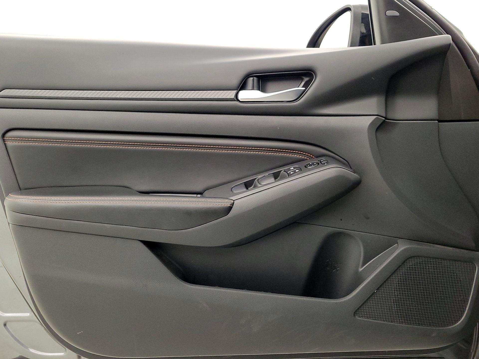 Thumbnail: 2022 Nissan Altima - 12