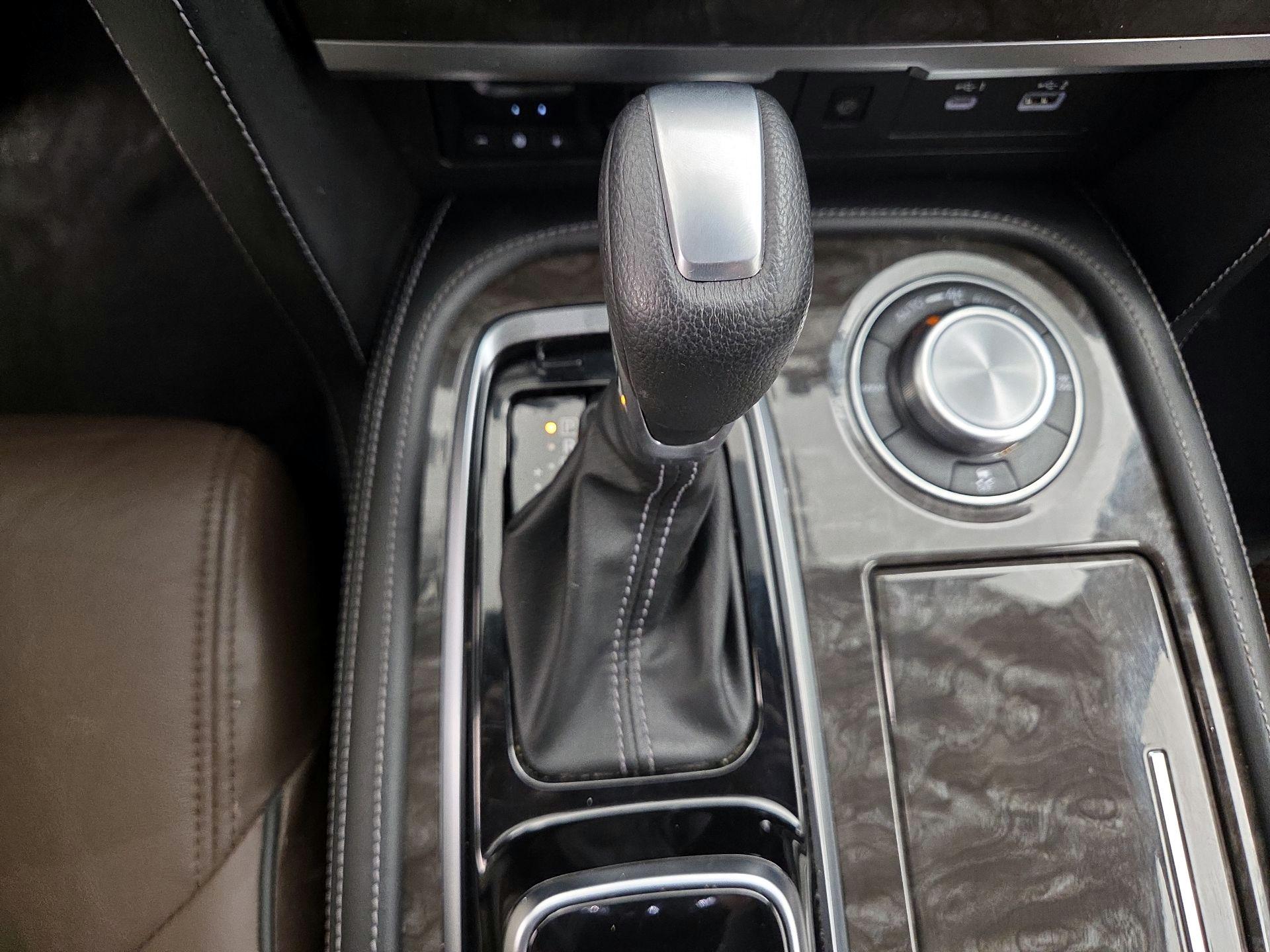 Thumbnail: 2023 Nissan Armada - 18