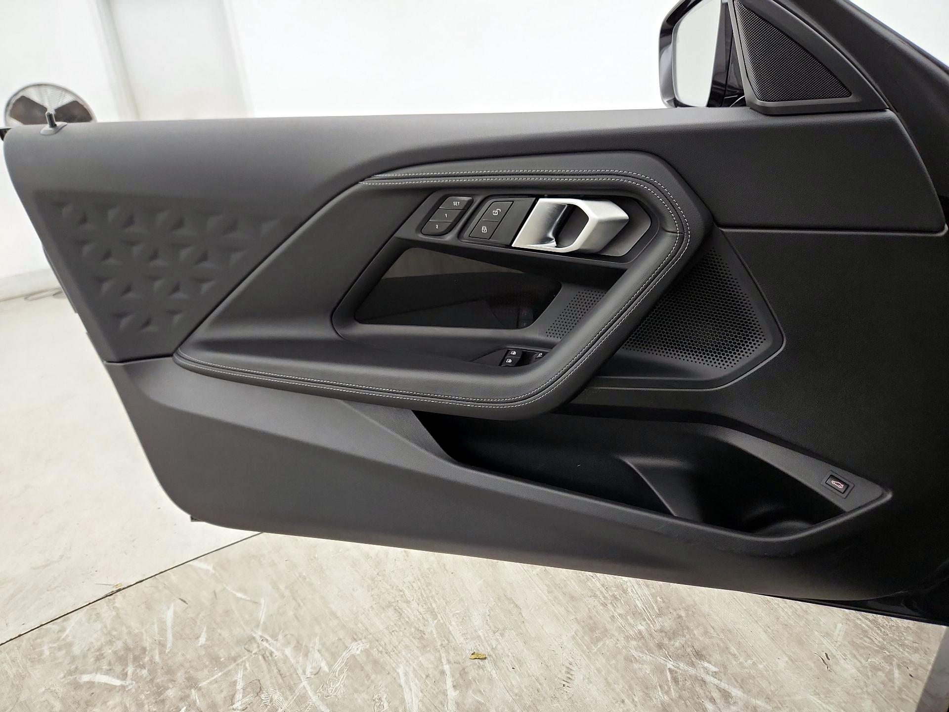 Thumbnail: 2024 BMW 2 Series - 12