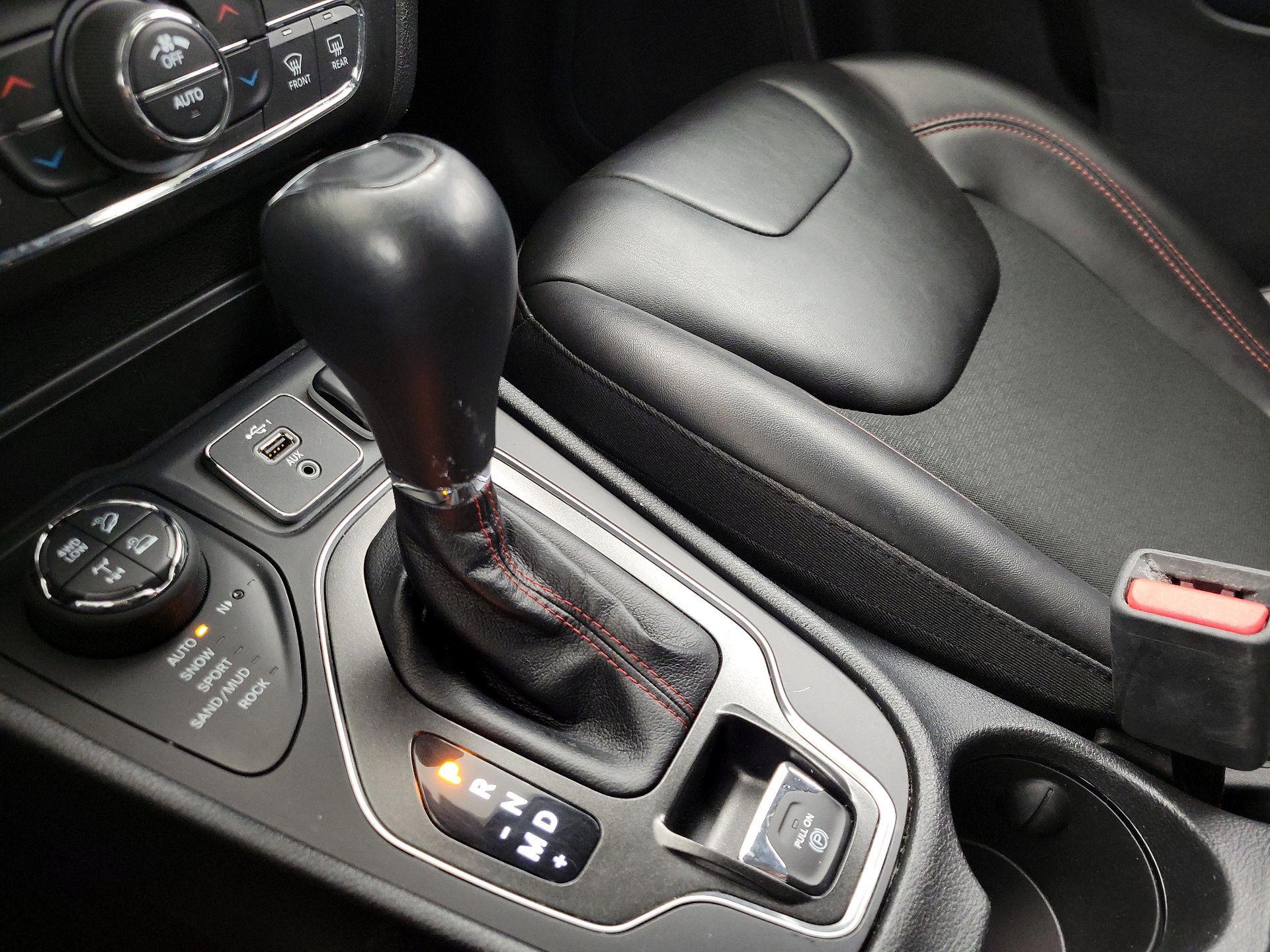 Thumbnail: 2022 Jeep Cherokee - 18