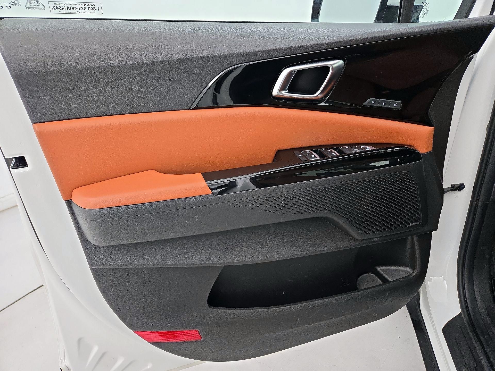 Thumbnail: 2024 Kia Carnival - 12