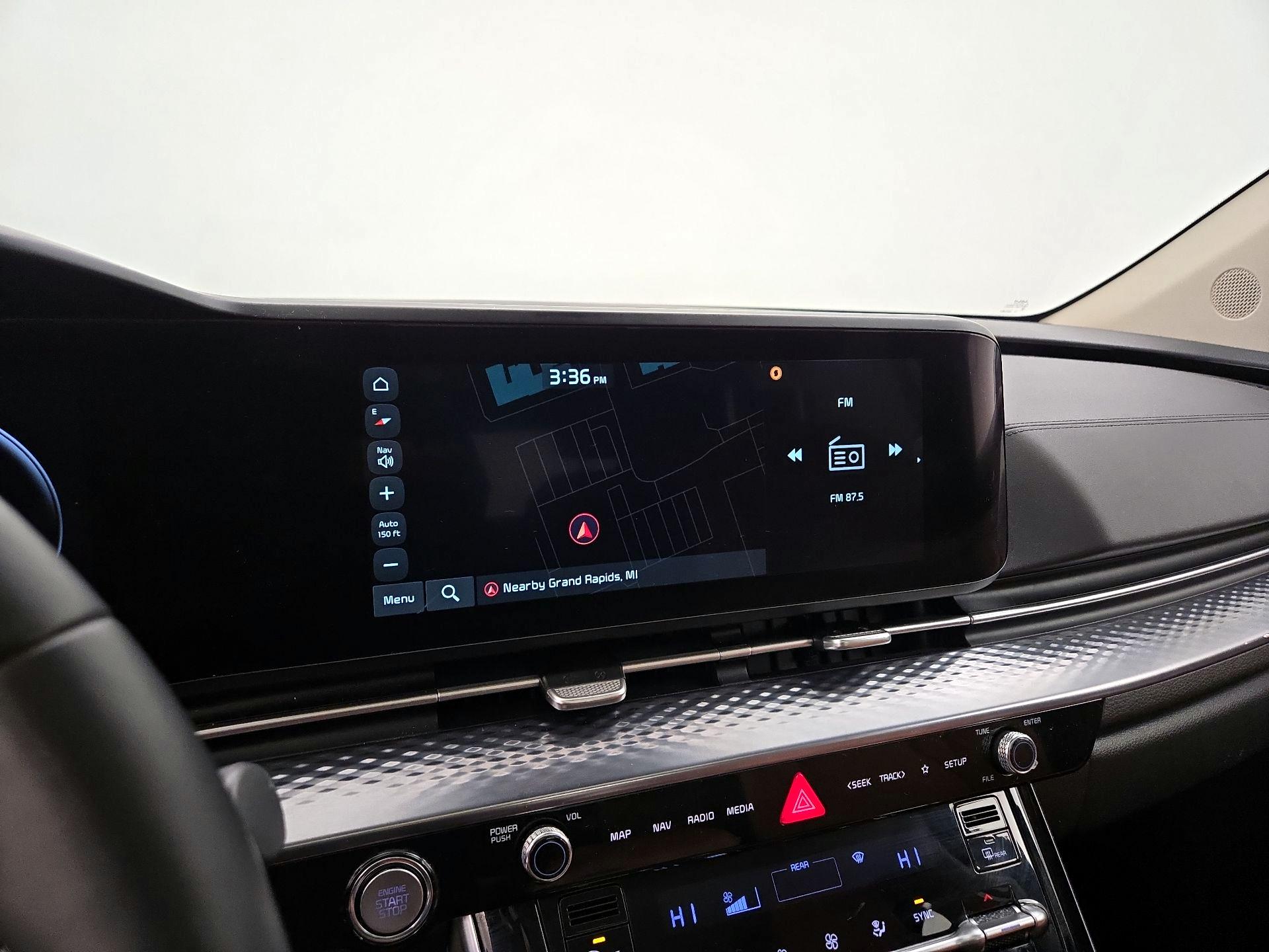 Thumbnail: 2024 Kia Carnival - 14