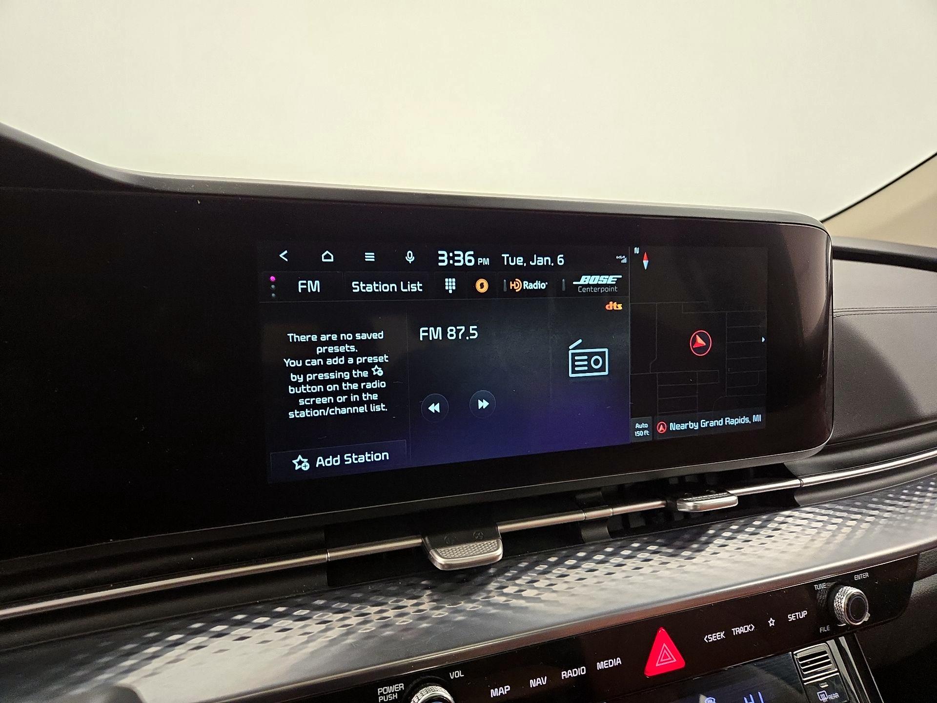 Thumbnail: 2024 Kia Carnival - 16