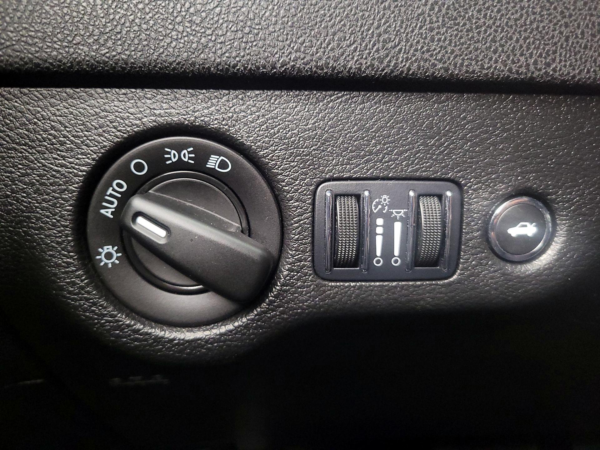 Thumbnail: 2023 Dodge Charger - 13