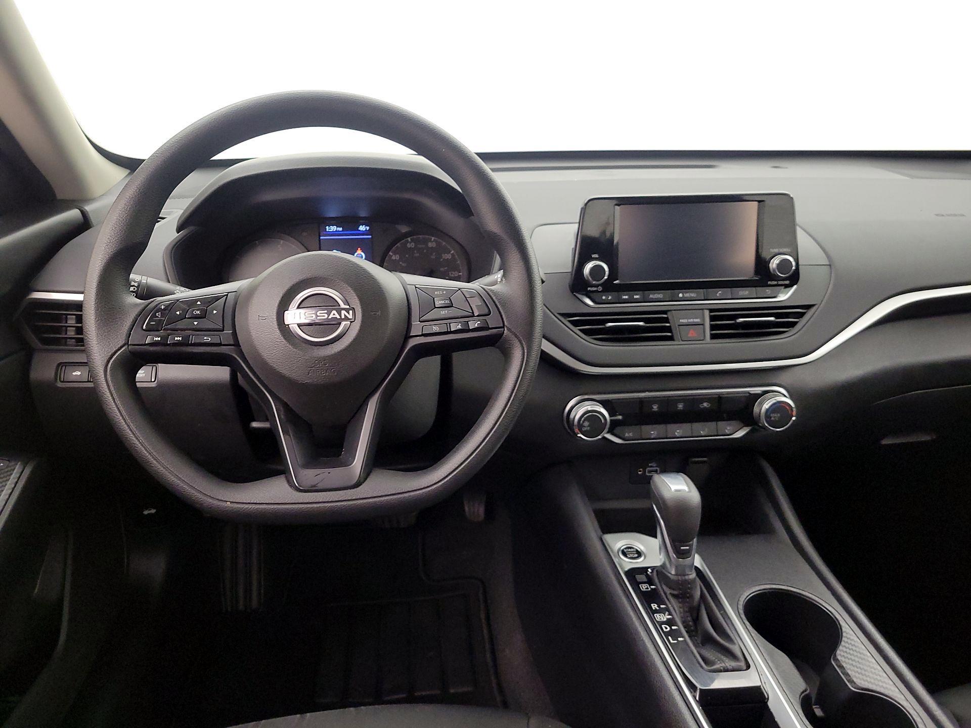 Thumbnail: 2023 Nissan Altima - 10