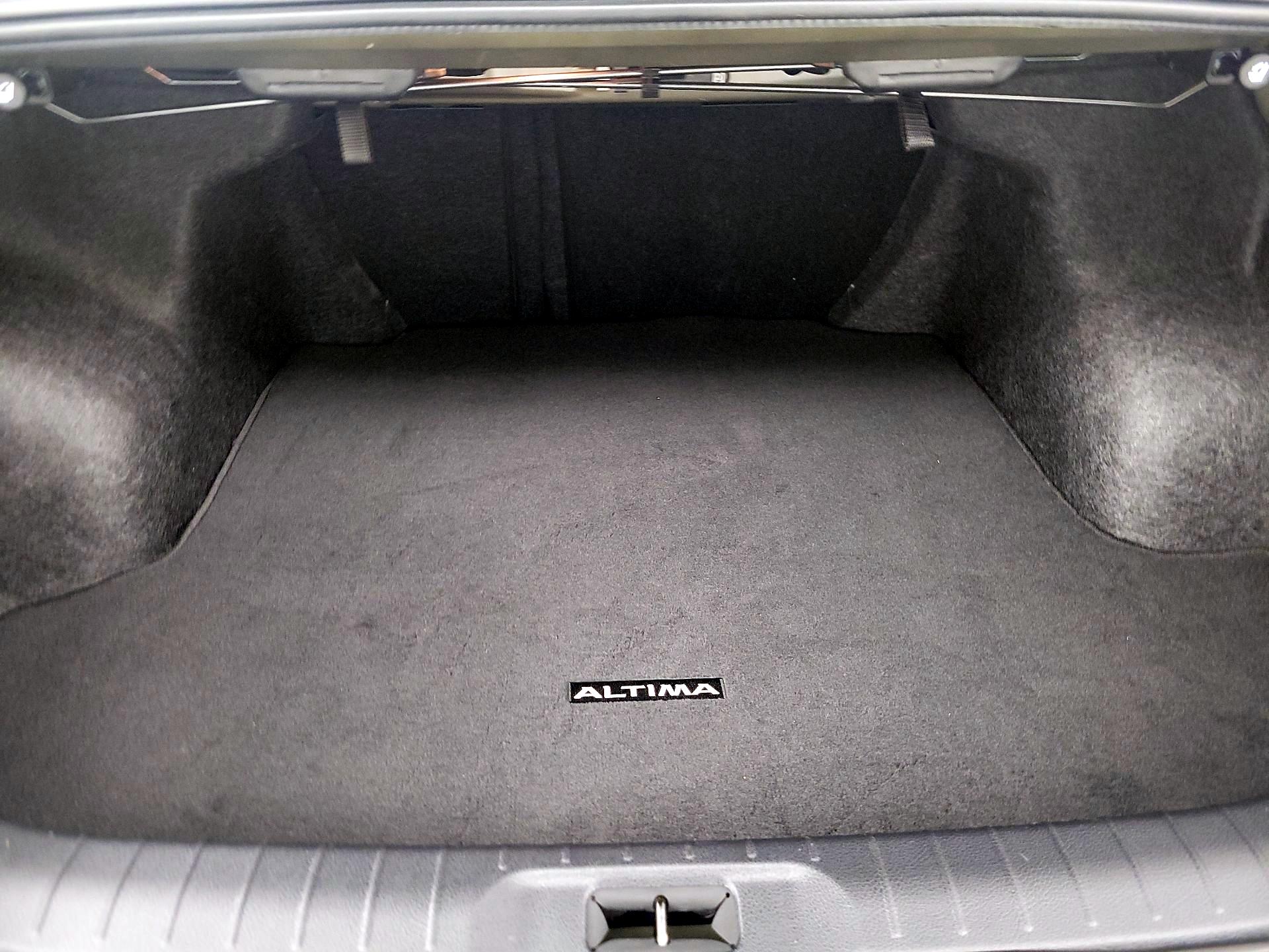 Thumbnail: 2023 Nissan Altima - 20