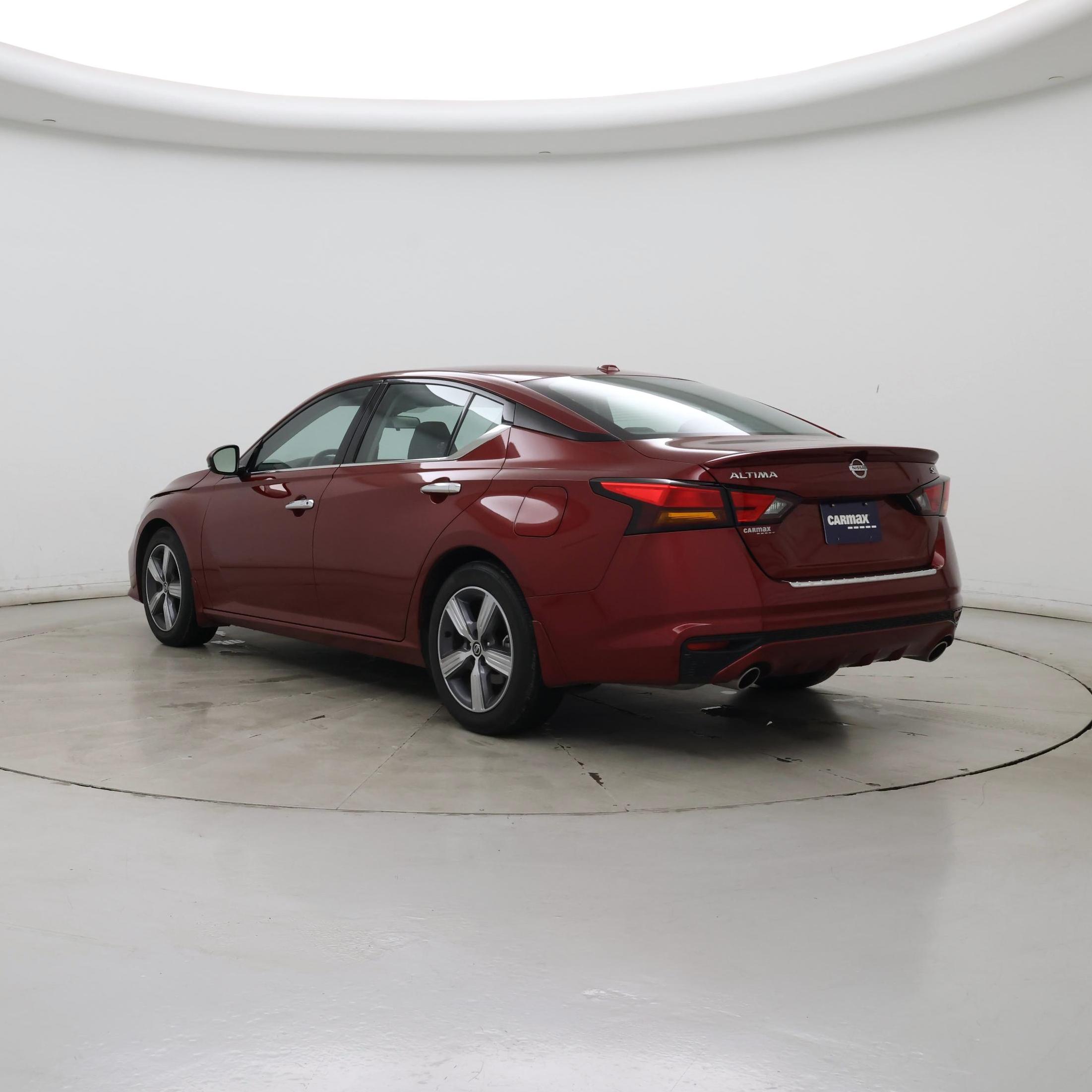 Thumbnail: 2022 Nissan Altima - 2