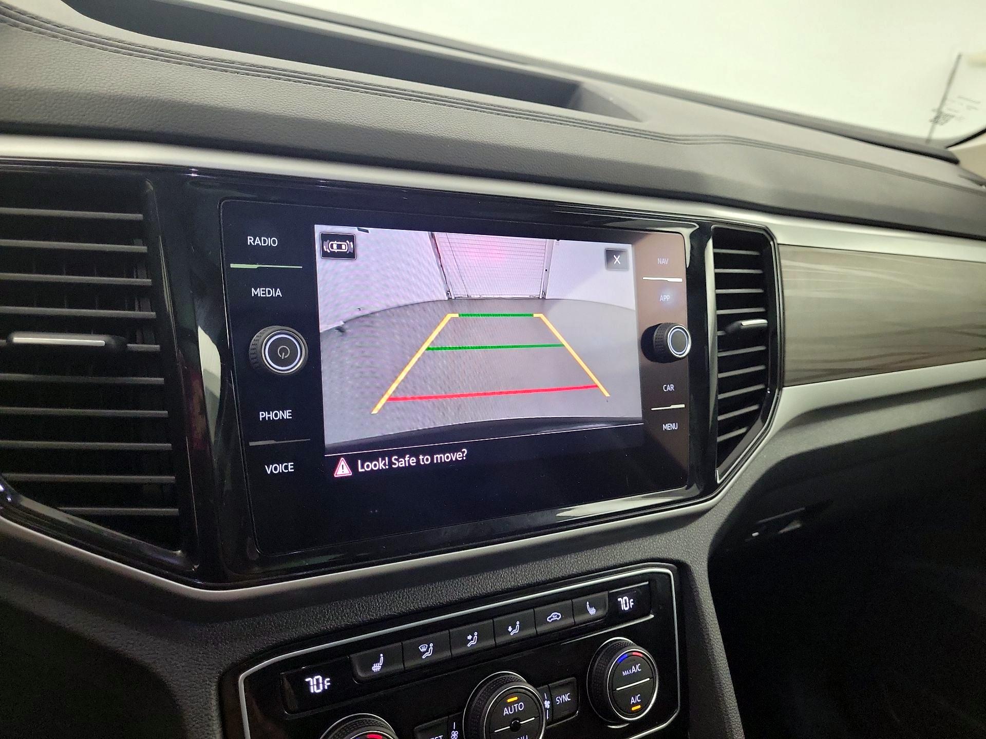 Thumbnail: 2022 Volkswagen Atlas - 13