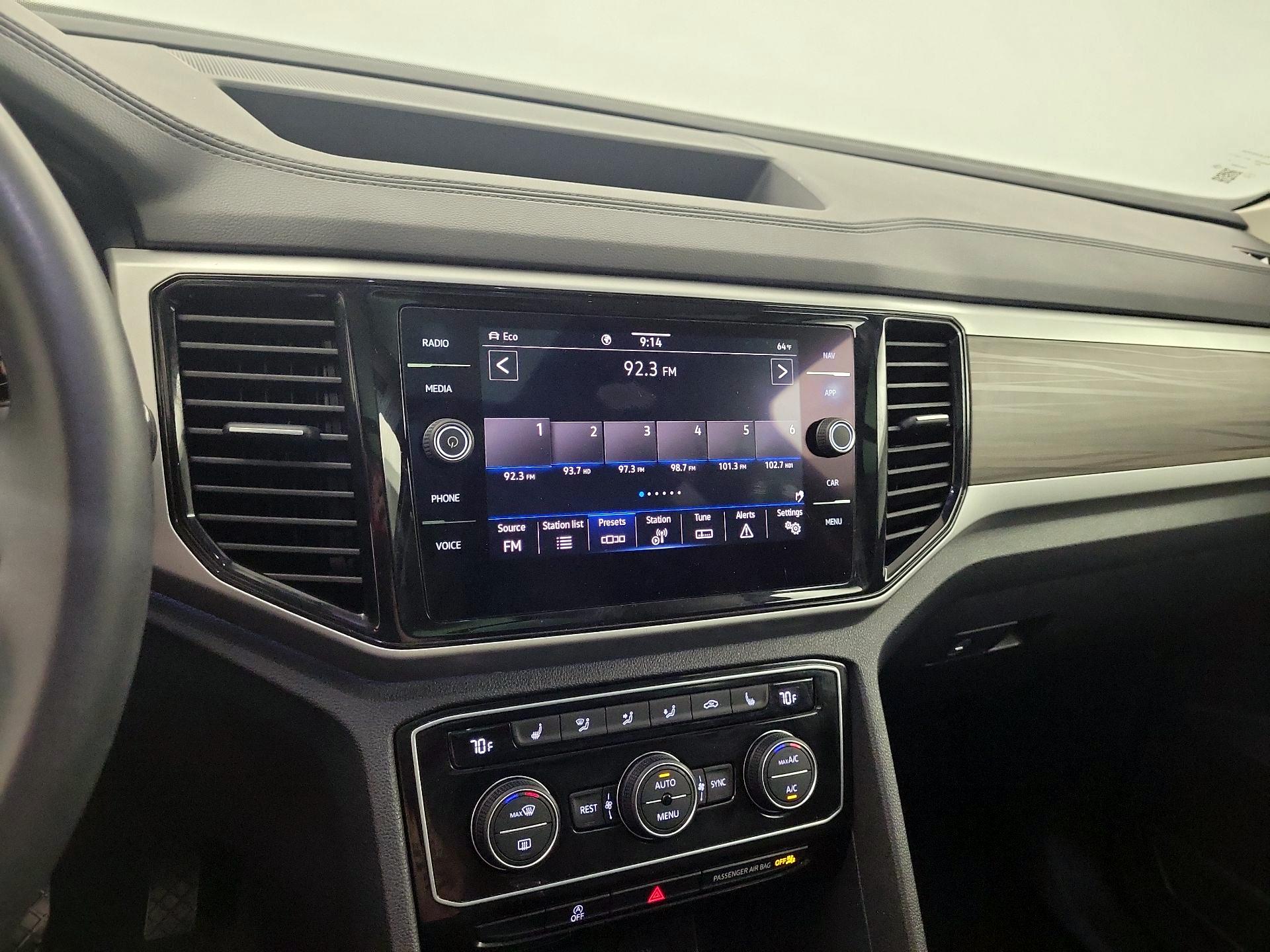 Thumbnail: 2022 Volkswagen Atlas - 14