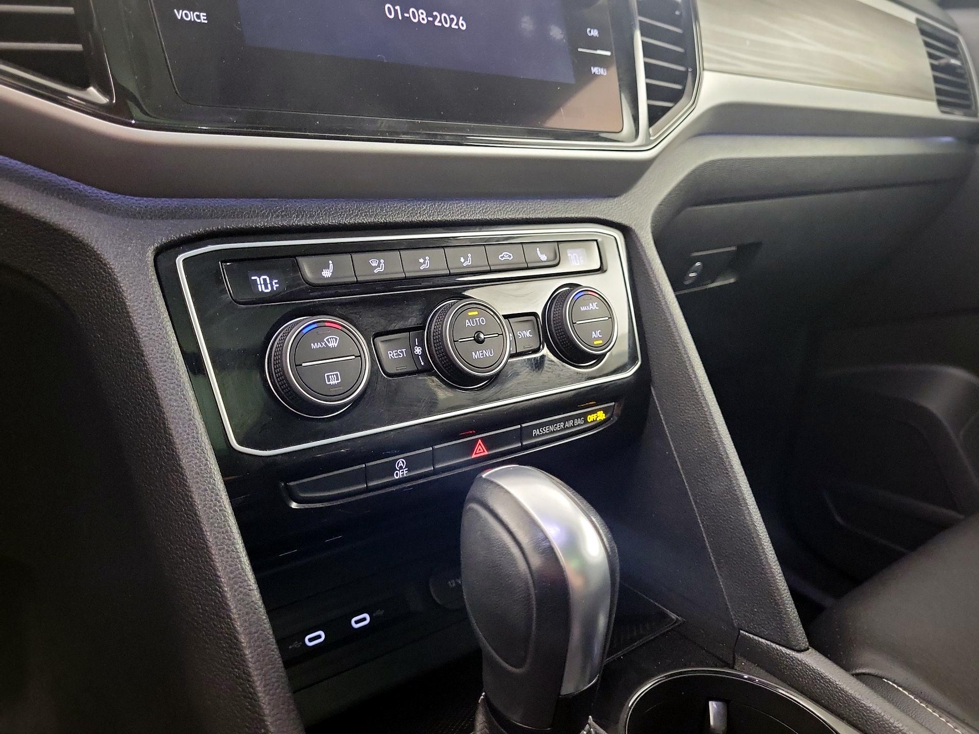 Thumbnail: 2022 Volkswagen Atlas - 15