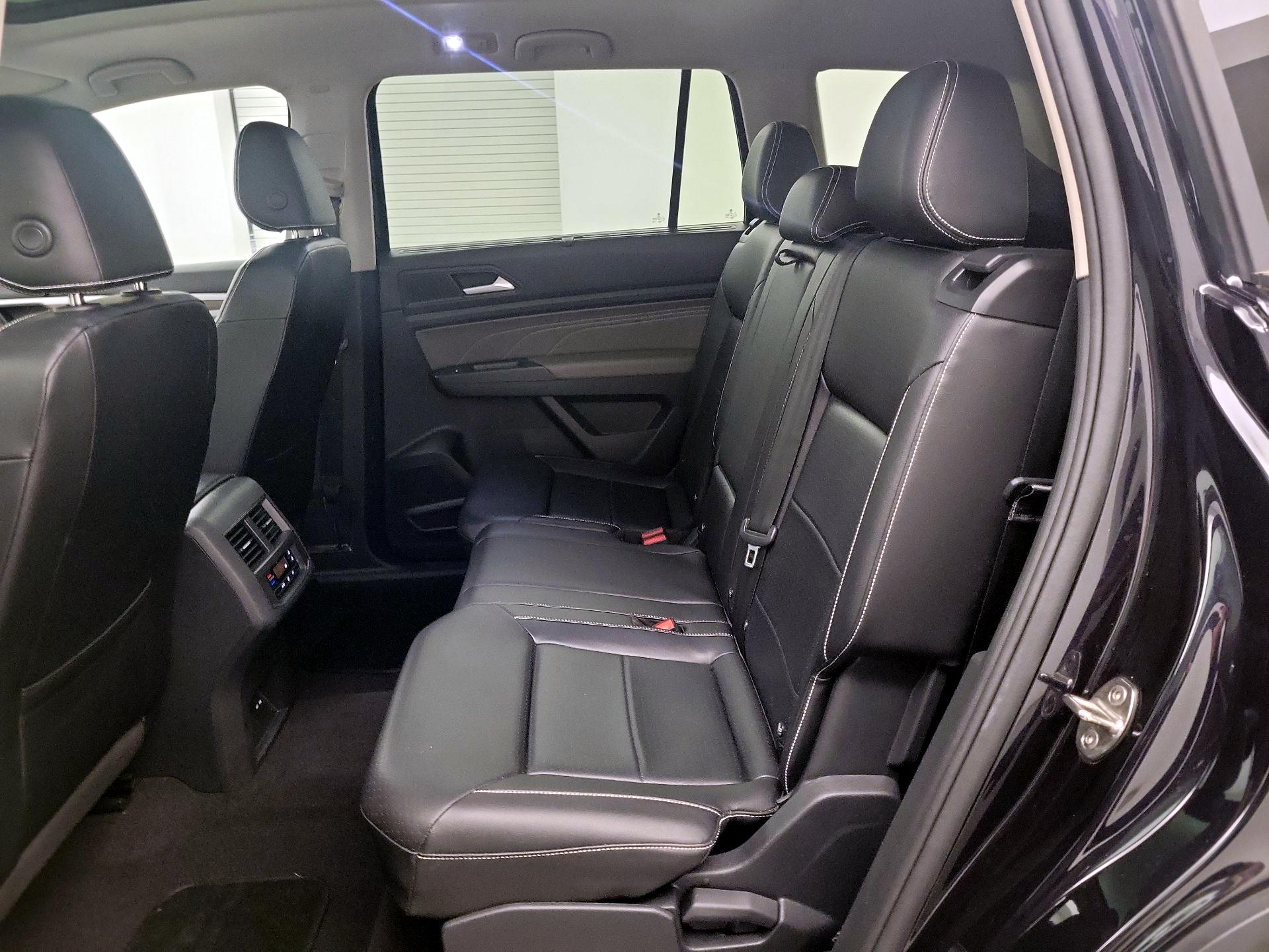 Thumbnail: 2022 Volkswagen Atlas - 19