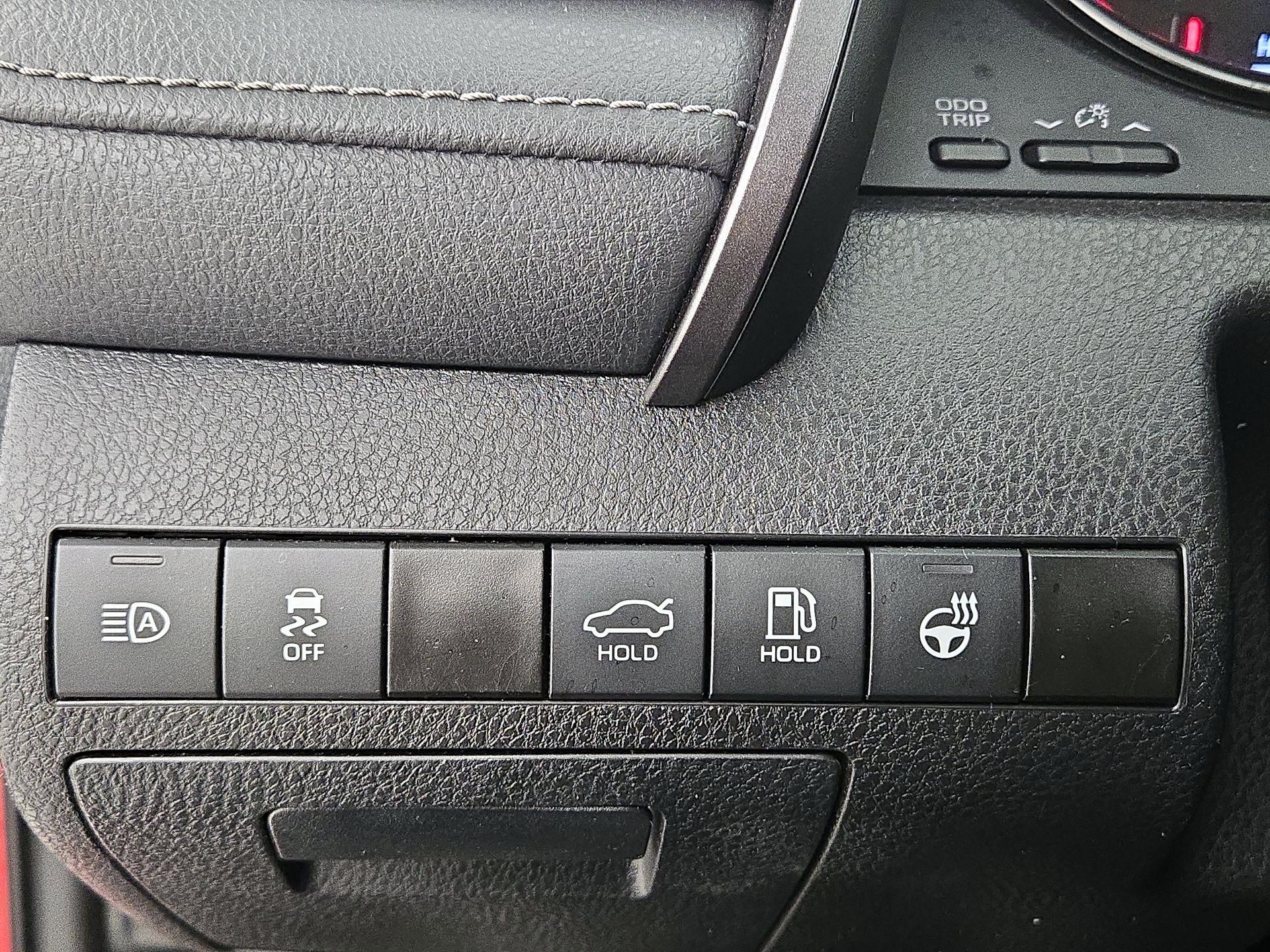 Thumbnail: 2023 Toyota Camry - 13